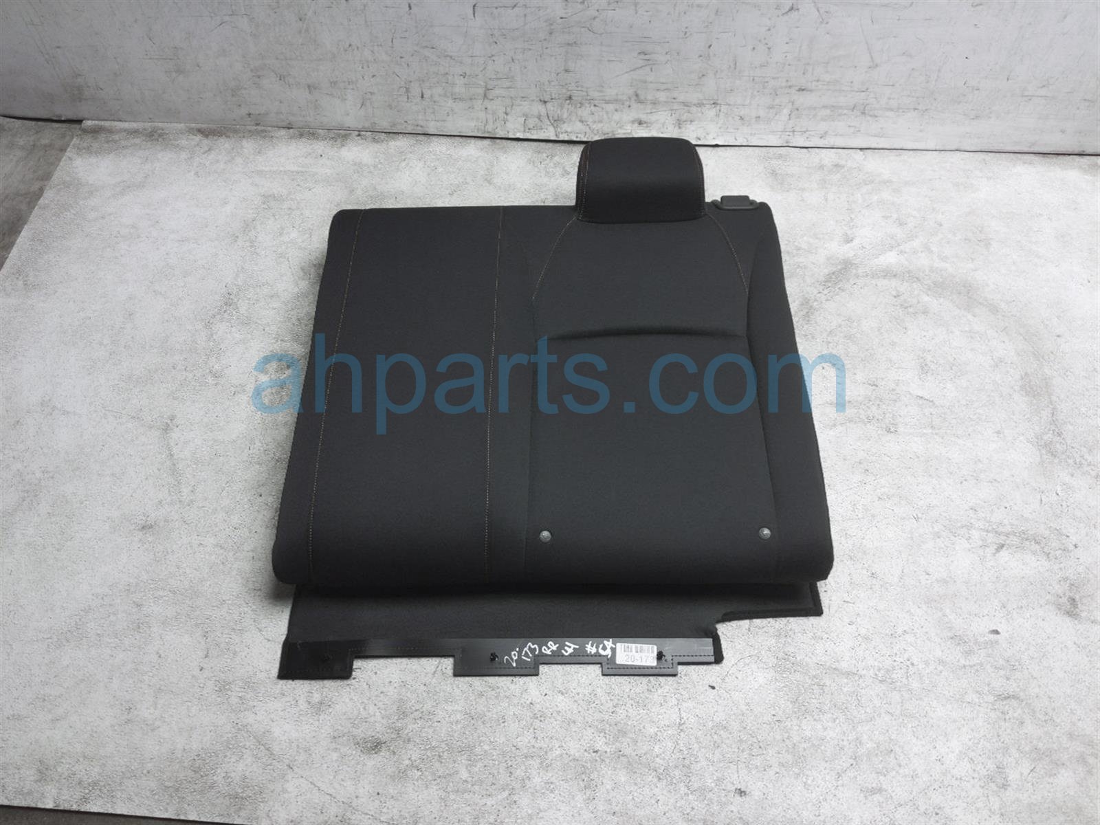 $90 Honda REAR LEFT TOP SEAT PORTION - TYPE R