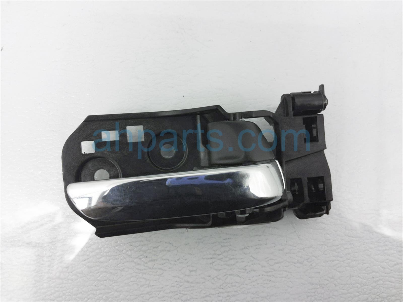 $20 Honda RR/RH INNER DOOR HANDLE