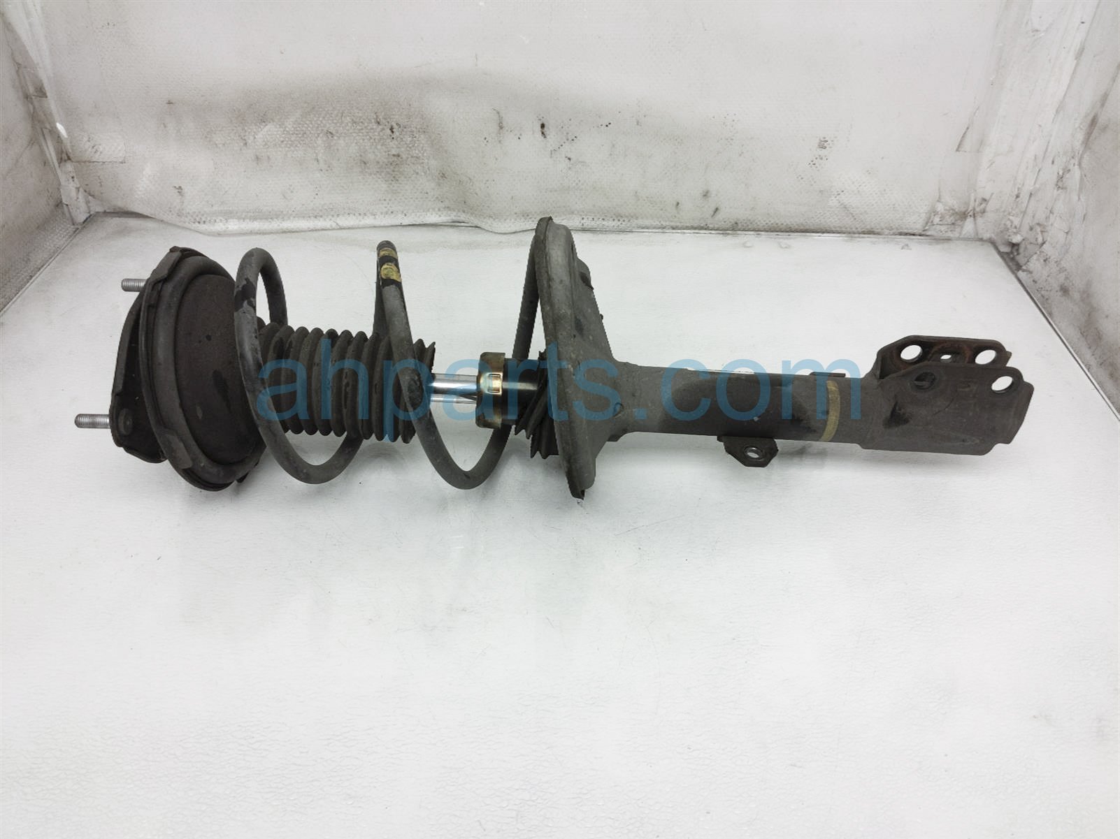 $45 Toyota FR/RH STRUT + SPRING $45 Toyota FR/RH STRUT + SPRING