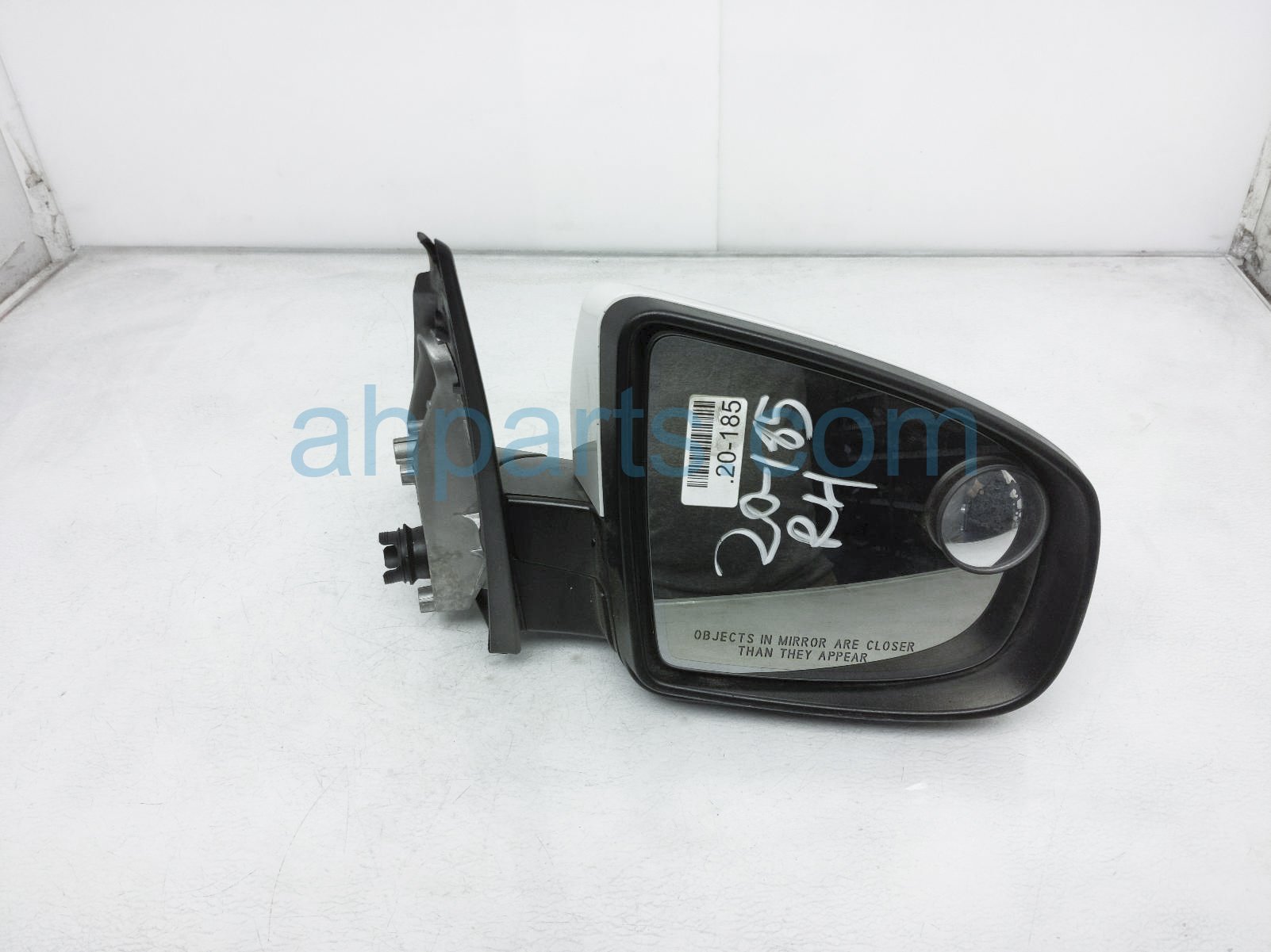 $149 BMW RH SIDE VIEW MIRROR - WHITE $149 BMW RH SIDE VIEW MIRROR - WHITE