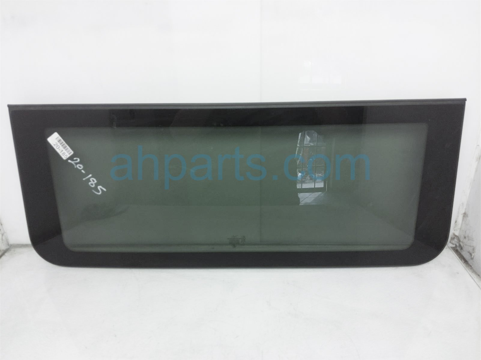$99 BMW REAR SUN ROOF GLASS WINDOW $99 BMW REAR SUN ROOF GLASS WINDOW