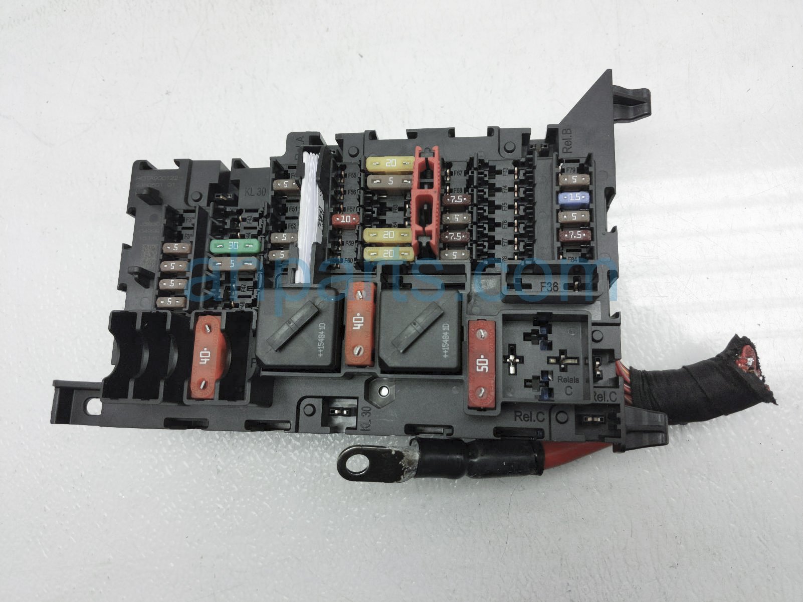 $75 BMW FUSE RELAY BOX $75 BMW FUSE RELAY BOX