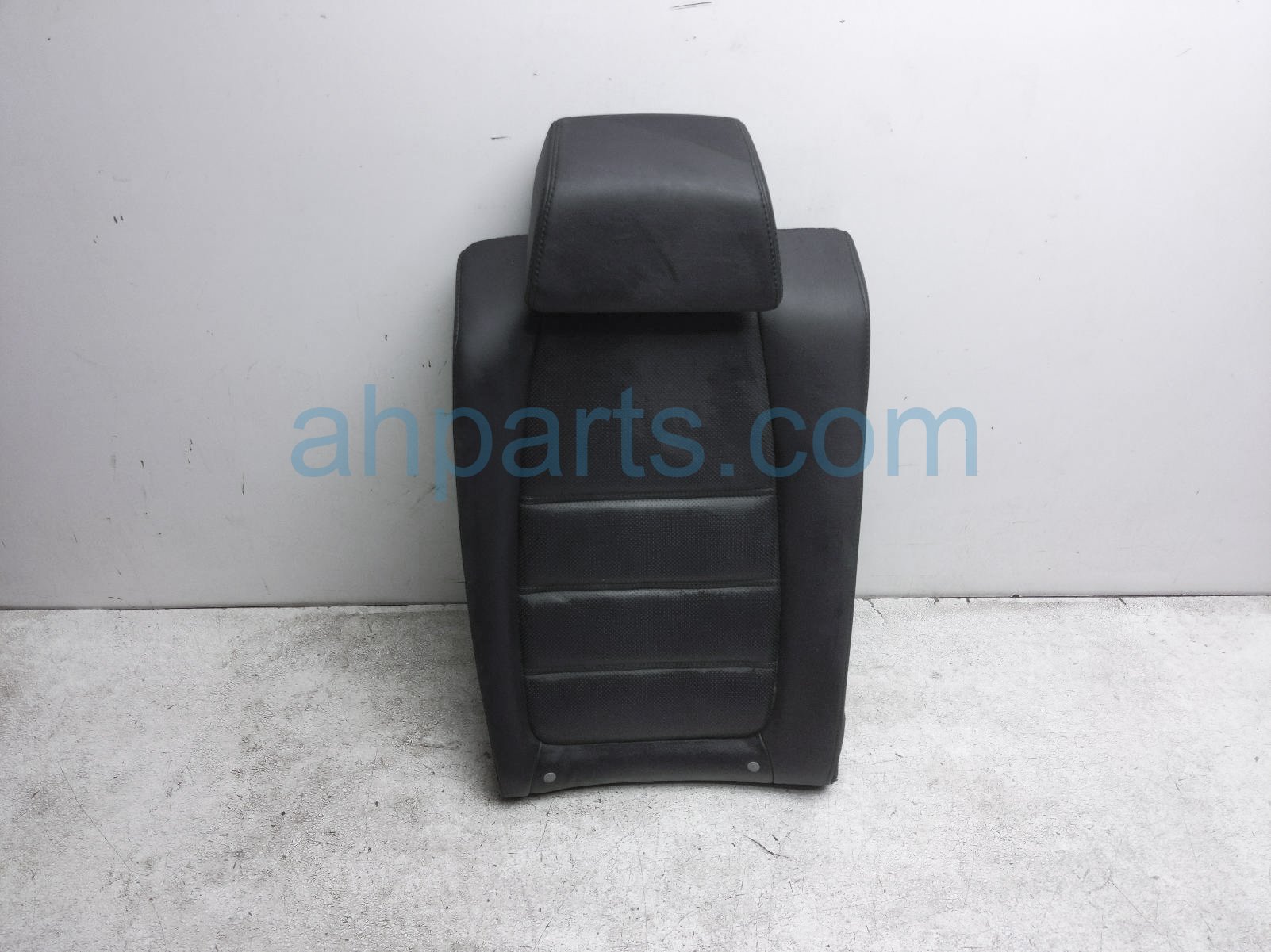 $45 Mazda RR/RH UPPER SEAT - BLACK LEATHER $45 Mazda RR/RH UPPER SEAT - BLACK LEATHER