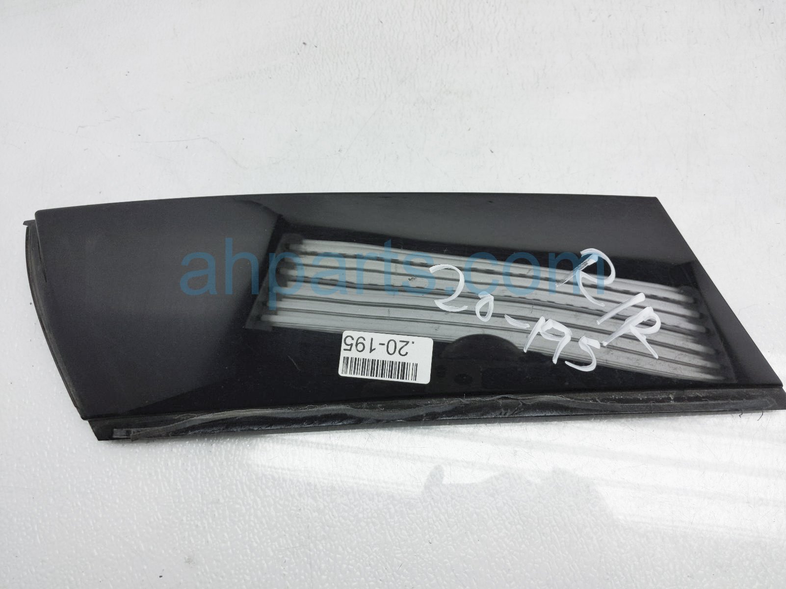 $25 BMW RR/RH PILLAR TRIM PANEL - BLACK $25 BMW RR/RH PILLAR TRIM PANEL - BLACK