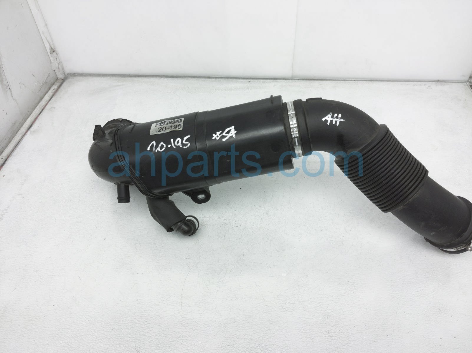 $49 BMW INTERCOOLER AIR PIPE $49 BMW INTERCOOLER AIR PIPE