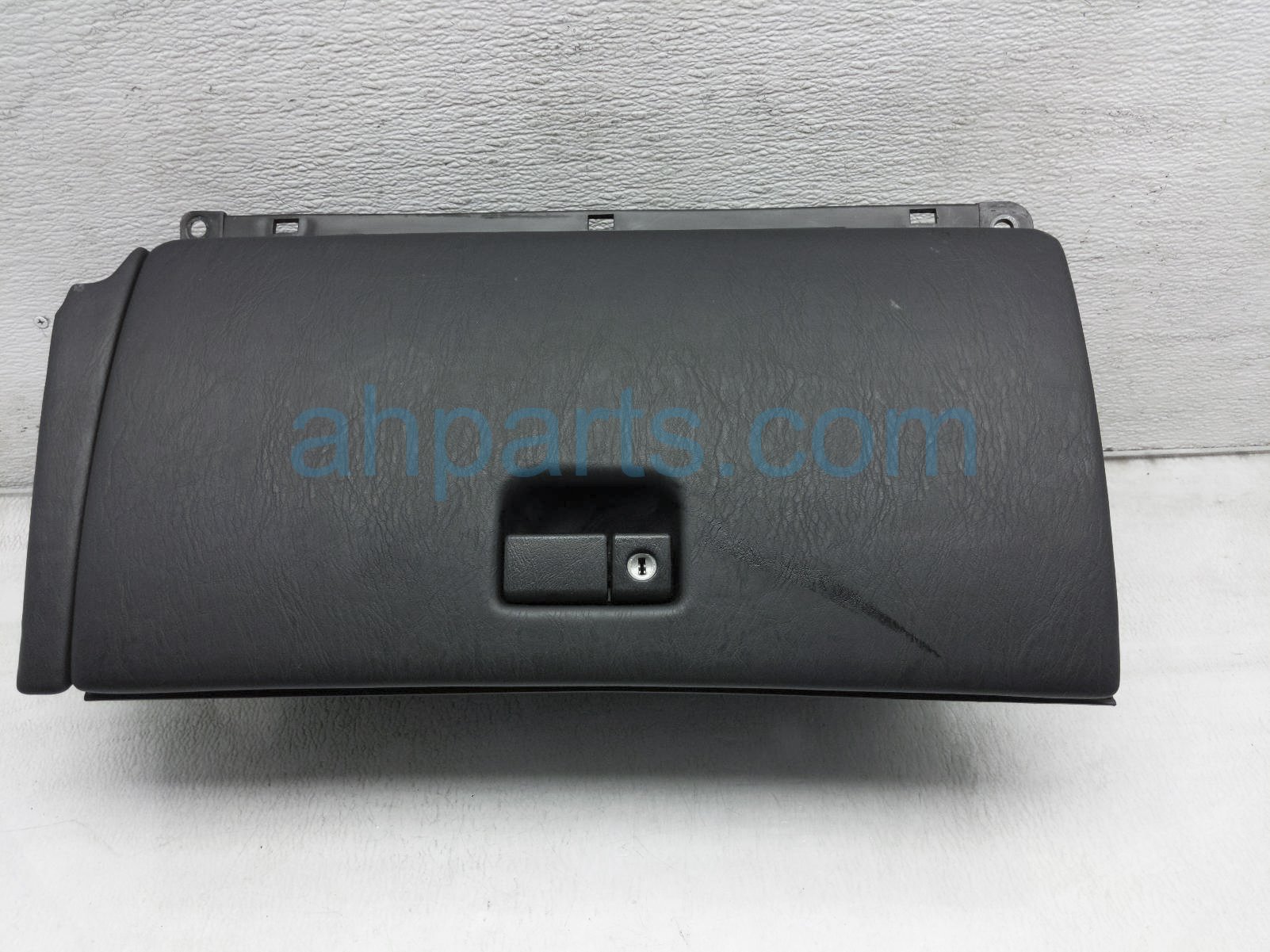 $70 Lexus GLOVE COMPARTMENT BOX - BLACK $70 Lexus GLOVE COMPARTMENT BOX - BLACK