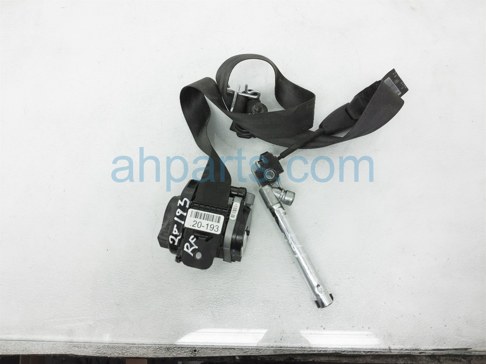 $59 Ford FR/RH SEAT BELT - BLACK $59 Ford FR/RH SEAT BELT - BLACK