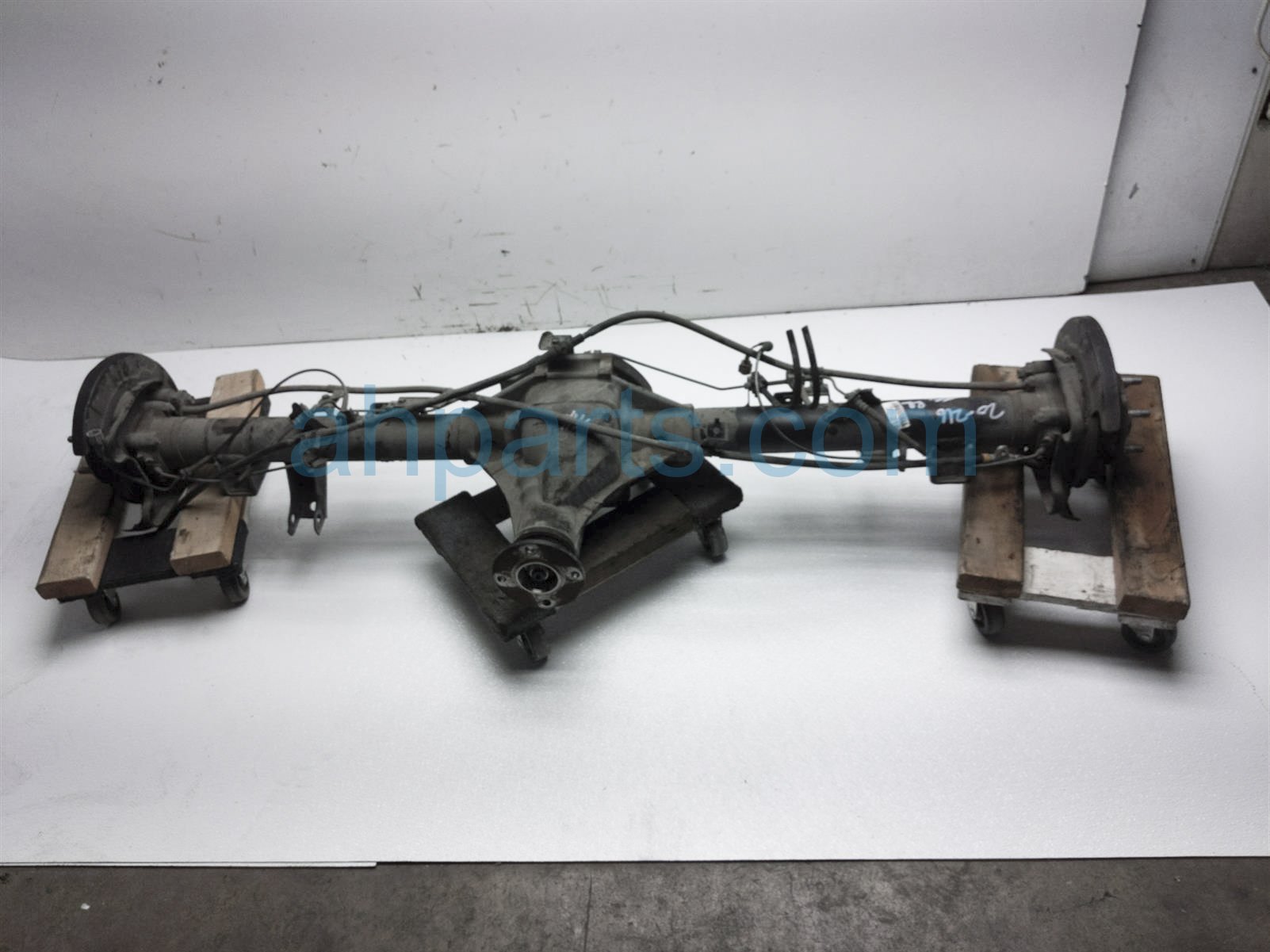 $299 Nissan REAR END / DIFFERENTIAL $299 Nissan REAR END / DIFFERENTIAL