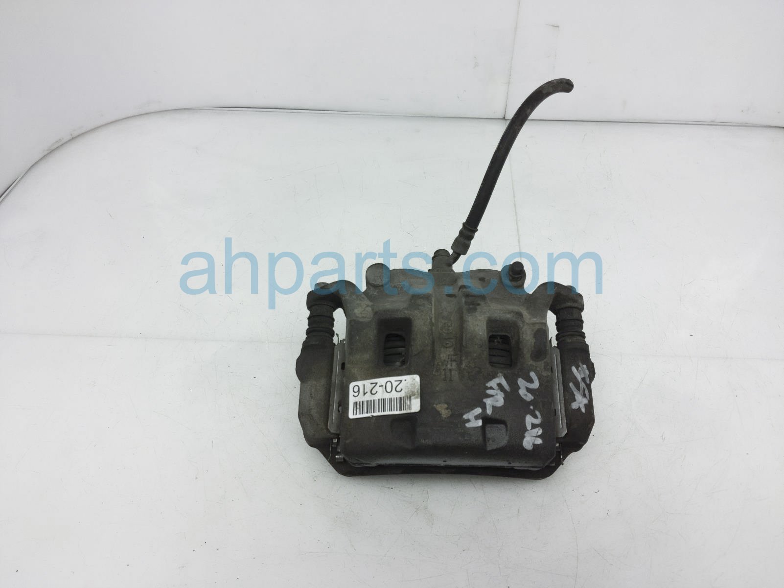 $45 Nissan FR/RH BRAKE CALIPER $45 Nissan FR/RH BRAKE CALIPER