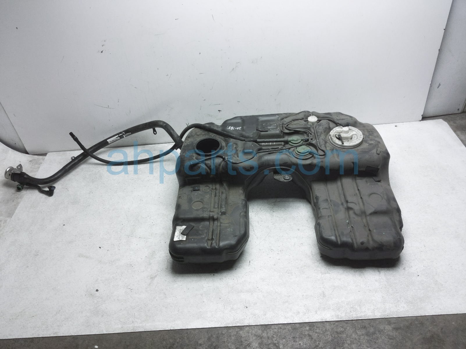 $149 BMW GAS FUEL TANK $149 BMW GAS FUEL TANK