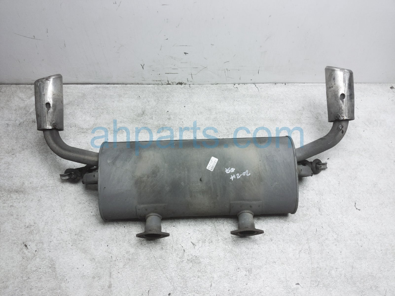 $125 Lexus MUFFLER ASSY