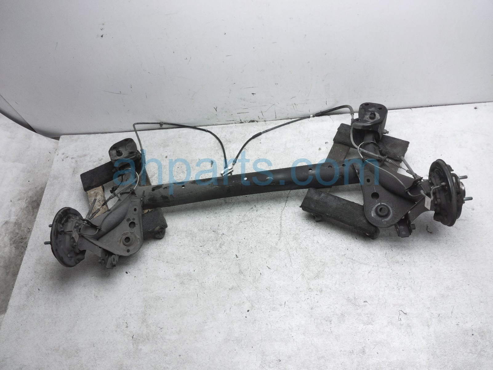 $145 Ford REAR AXLE BEAM - W/O TURBO $145 Ford REAR AXLE BEAM - W/O TURBO