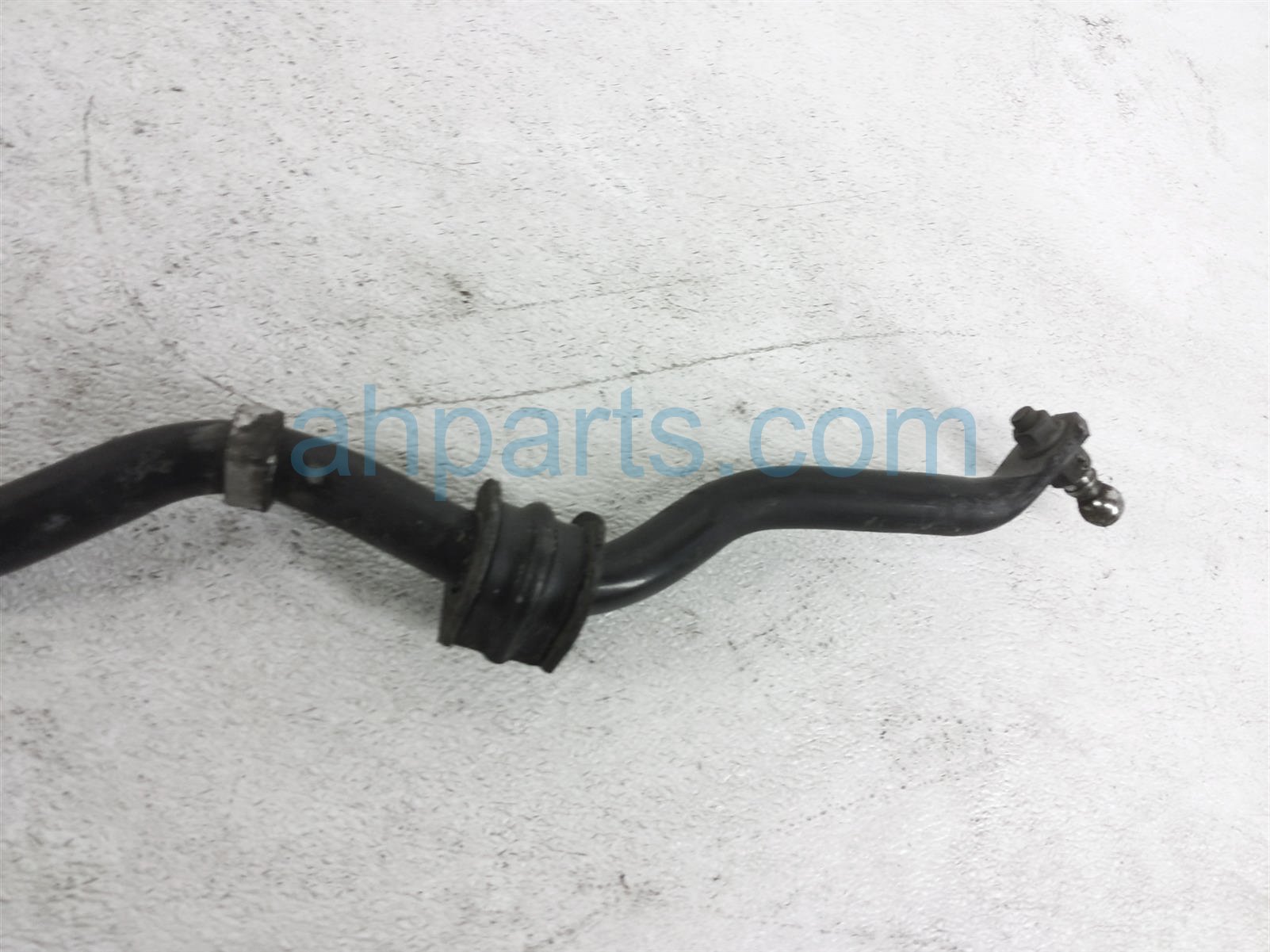 Sold 2012 Infiniti G37 Front Stabilizer / Sway Bar 54610JL00A,