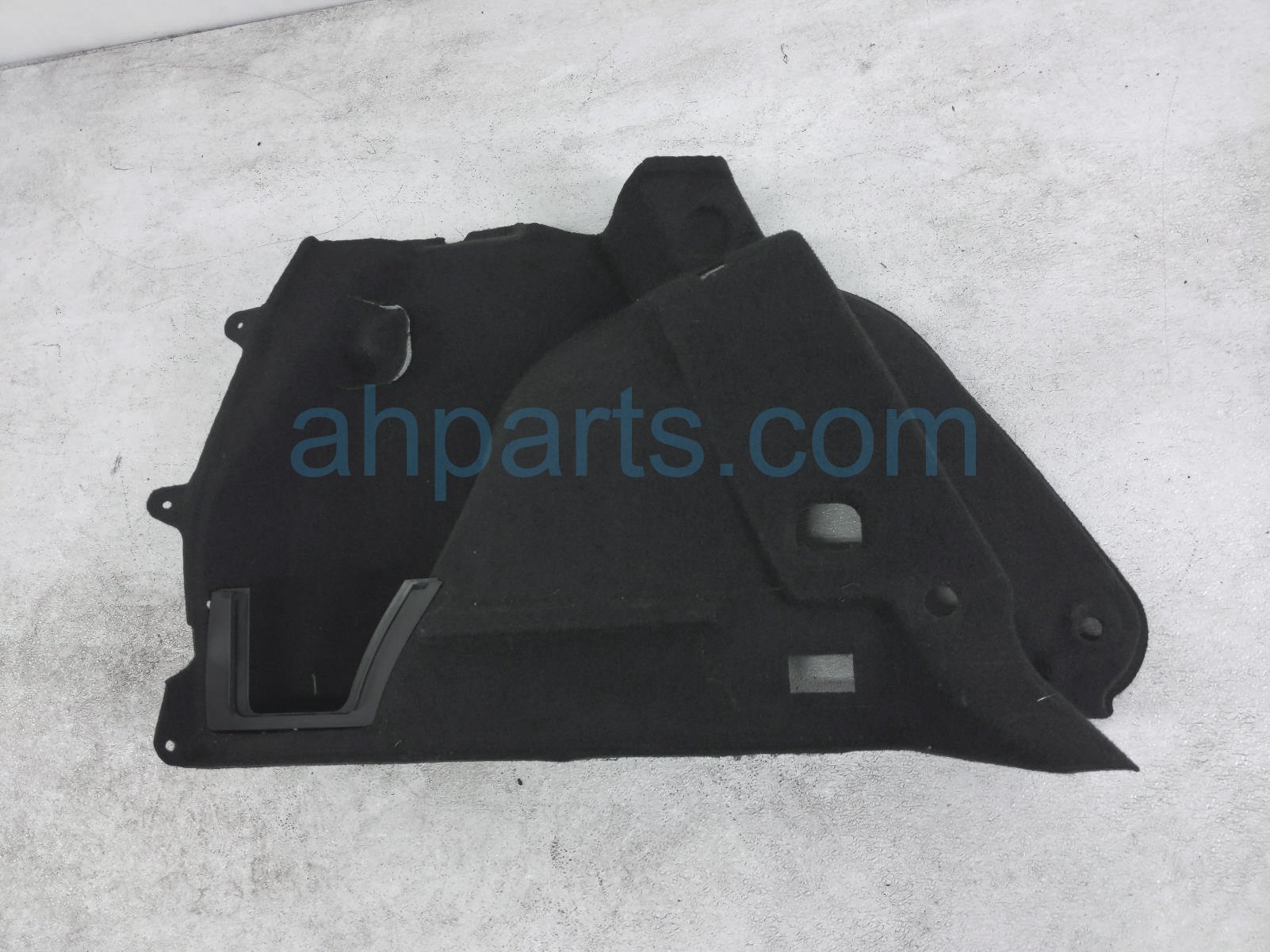 $59 Volkswagen RR/LH INNER QUARTER PANEL TRIM LINER $59 Volkswagen RR/LH INNER QUARTER PANEL TRIM LINER