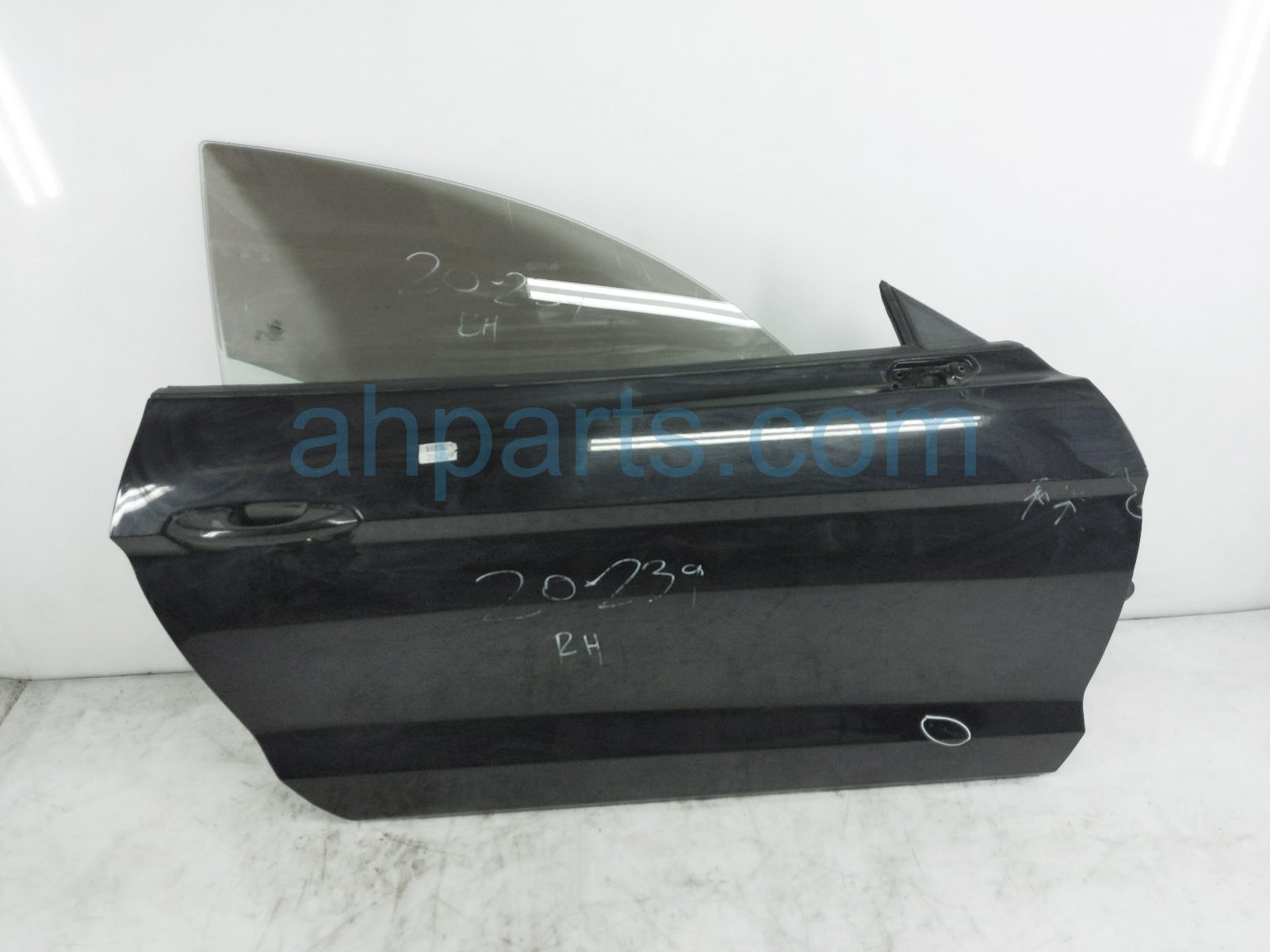 $450 Ford RH DOOR - BLACK - NO MIRROR/TRIM*** $450 Ford RH DOOR - BLACK - NO MIRROR/TRIM***