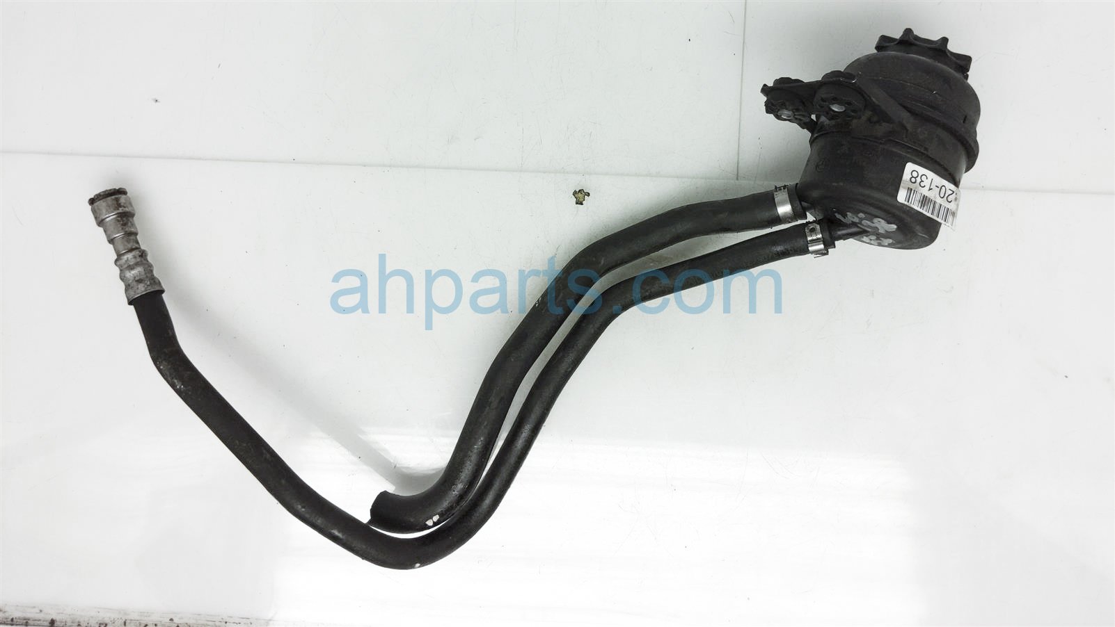 $18 BMW POWER STEERING RESERVOIR $18 BMW POWER STEERING RESERVOIR