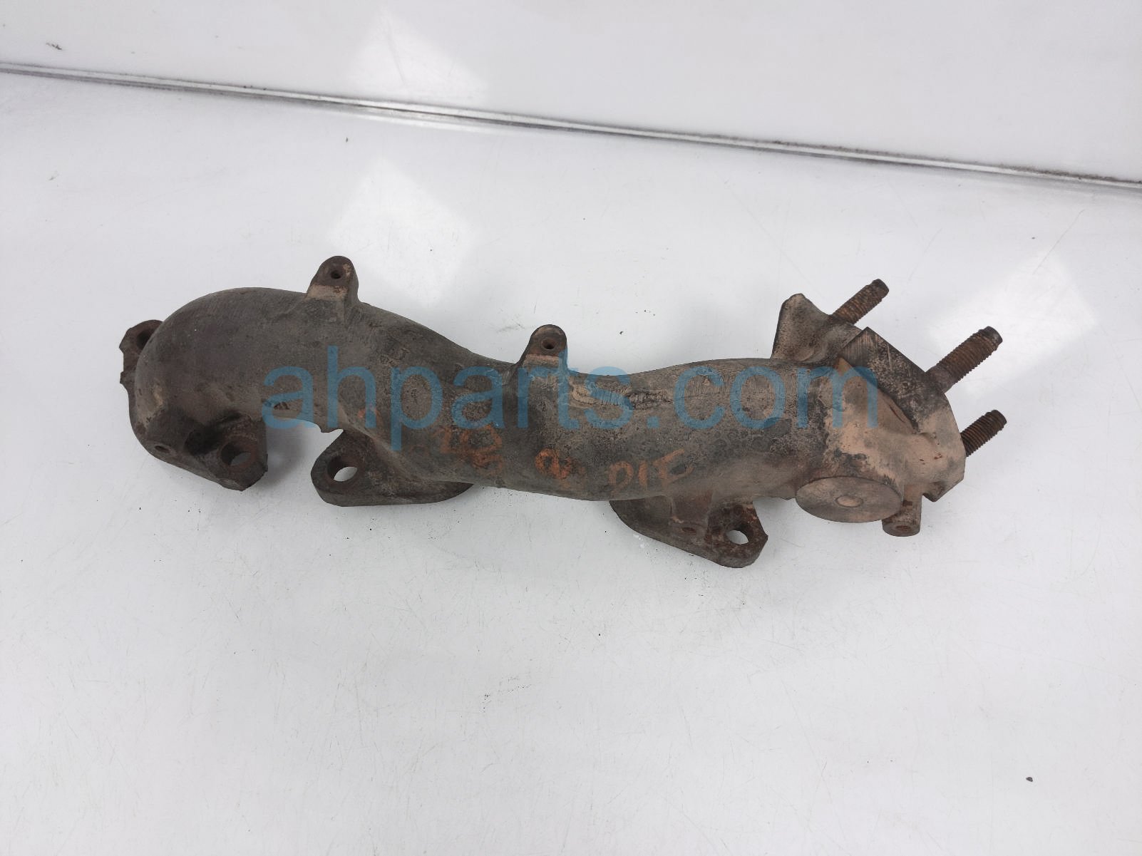 $39 Nissan RH EXHAUST MANIFOLD $39 Nissan RH EXHAUST MANIFOLD