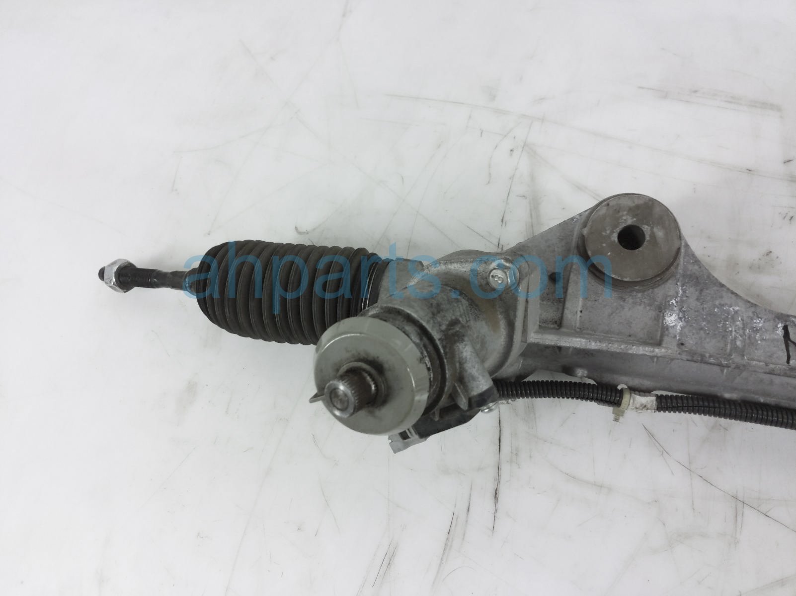 2016 Infiniti Q50 And / Gear Box Power Steering Rack & Pinion 2.0l