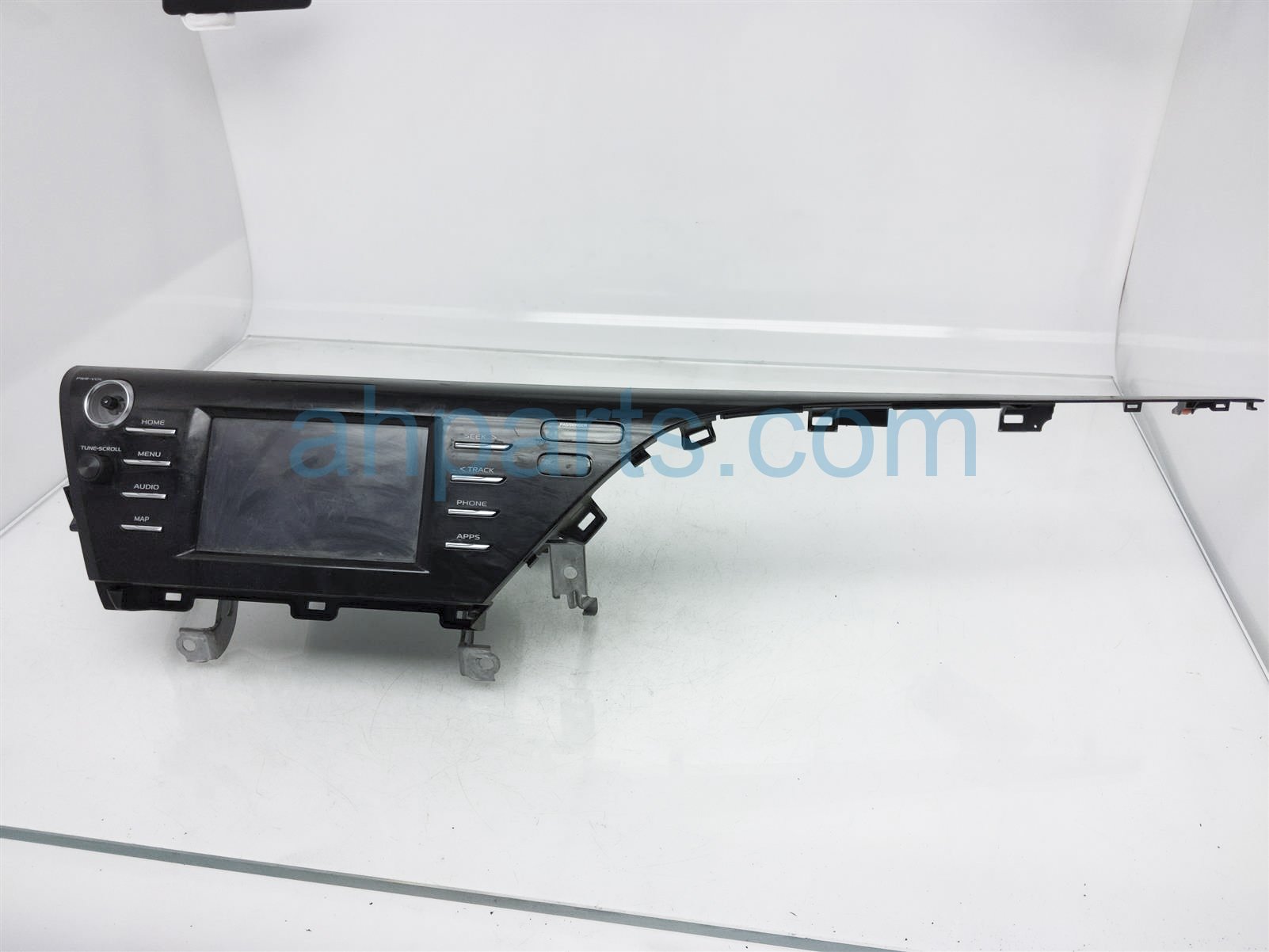 $125 Toyota AM/FM/NAVI RADIO UNIT - BUTTON MISNG $125 Toyota AM/FM/NAVI RADIO UNIT - BUTTON MISNG