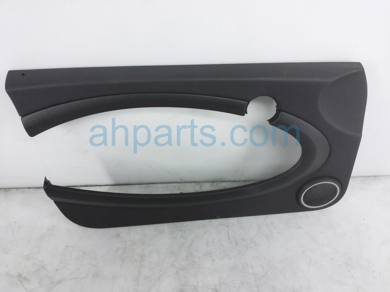 $40 BMW FR/LH INTERIOR DOOR PANEL - BLACK $40 BMW FR/LH INTERIOR DOOR PANEL - BLACK