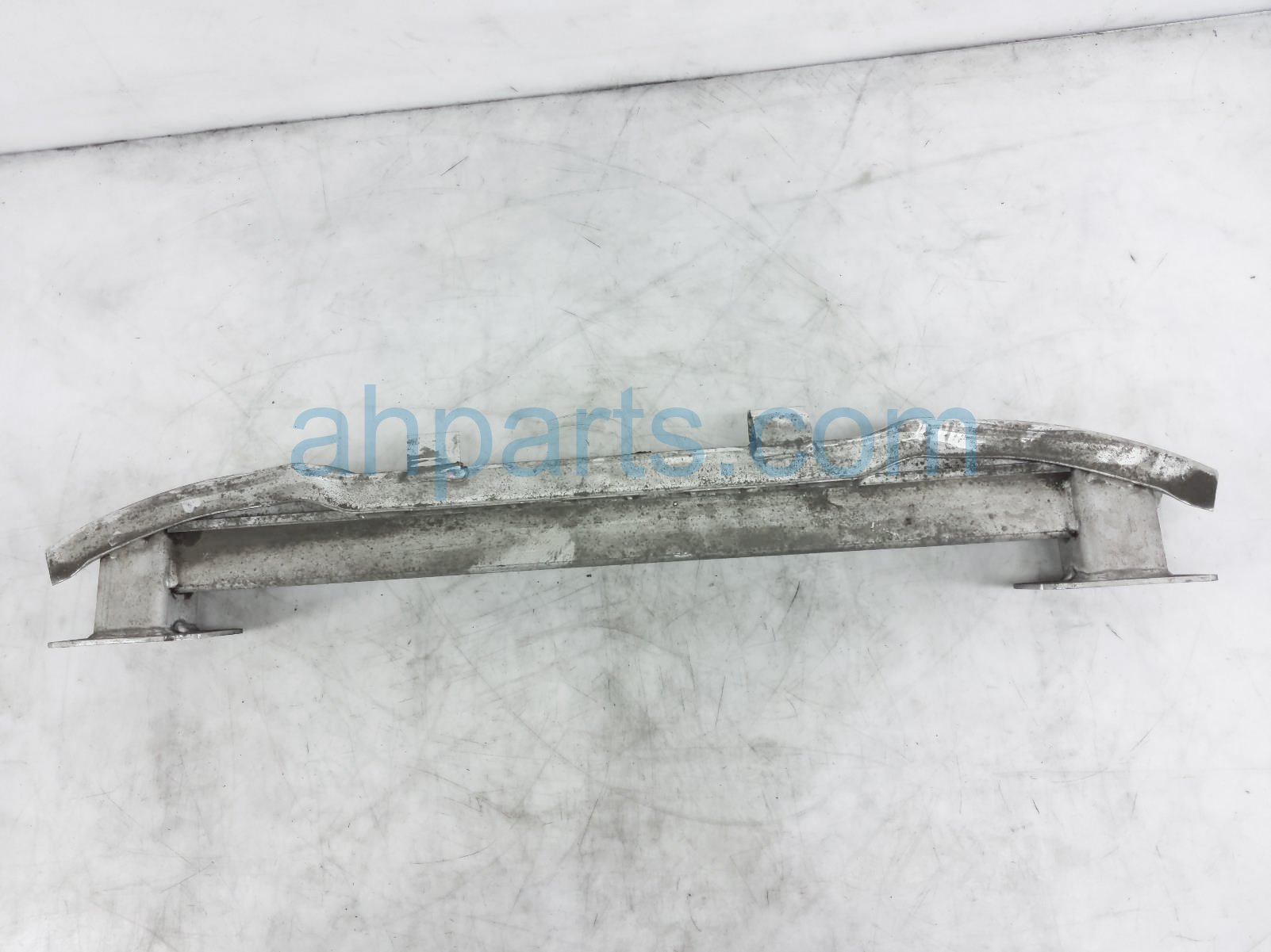 $99 BMW REAR BUMPER REINFORCEMENT BAR $99 BMW REAR BUMPER REINFORCEMENT BAR