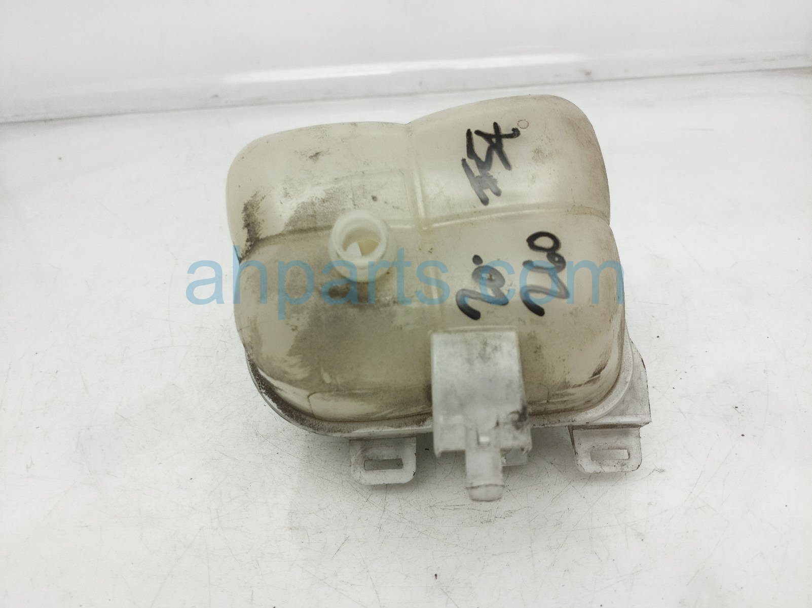 $35 BMW COOLANT OVERFLOW RESERVOIR TANK
