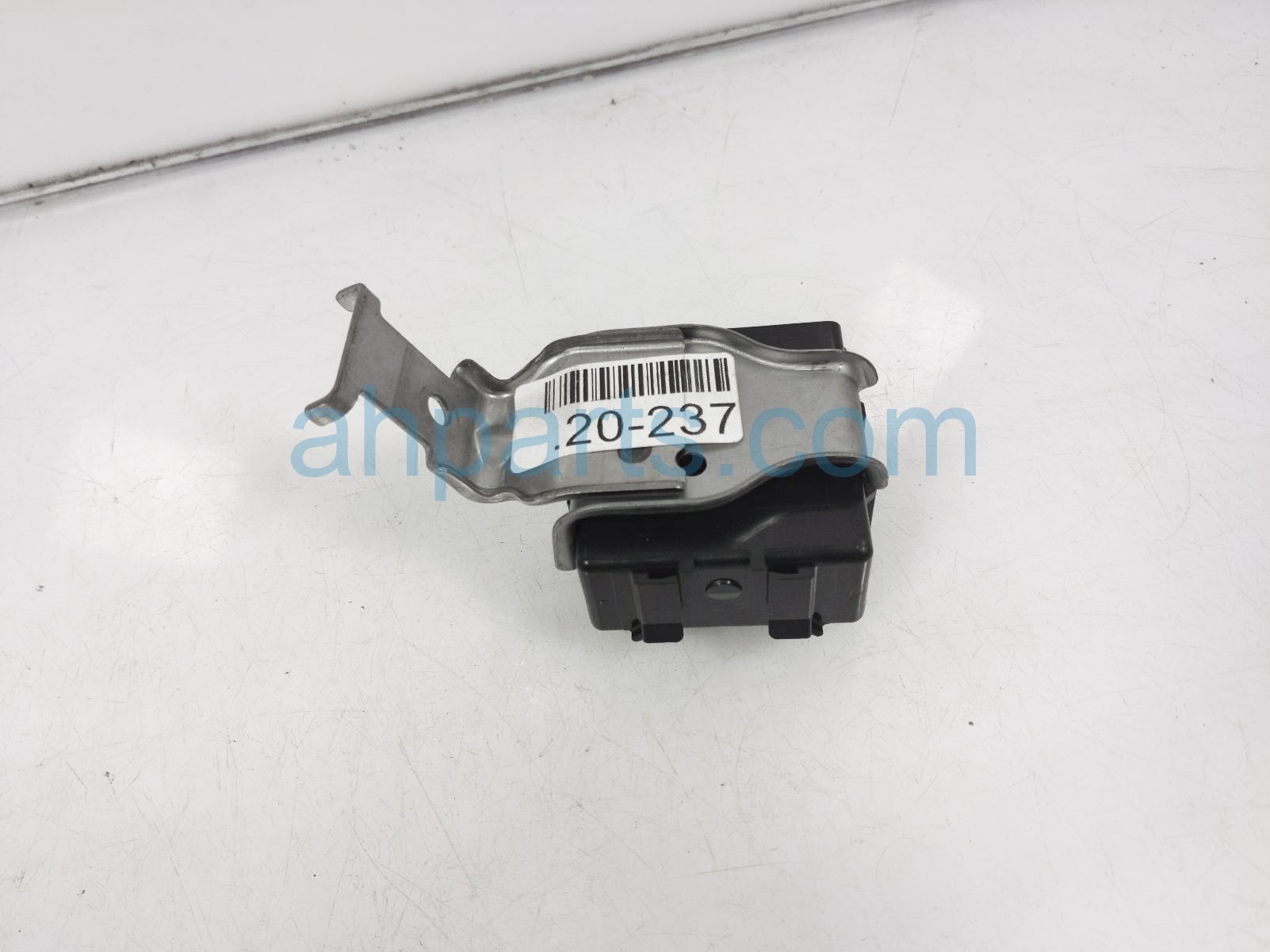 $30 Honda GATEWAY UNIT CONTROL MODULE $30 Honda GATEWAY UNIT CONTROL MODULE