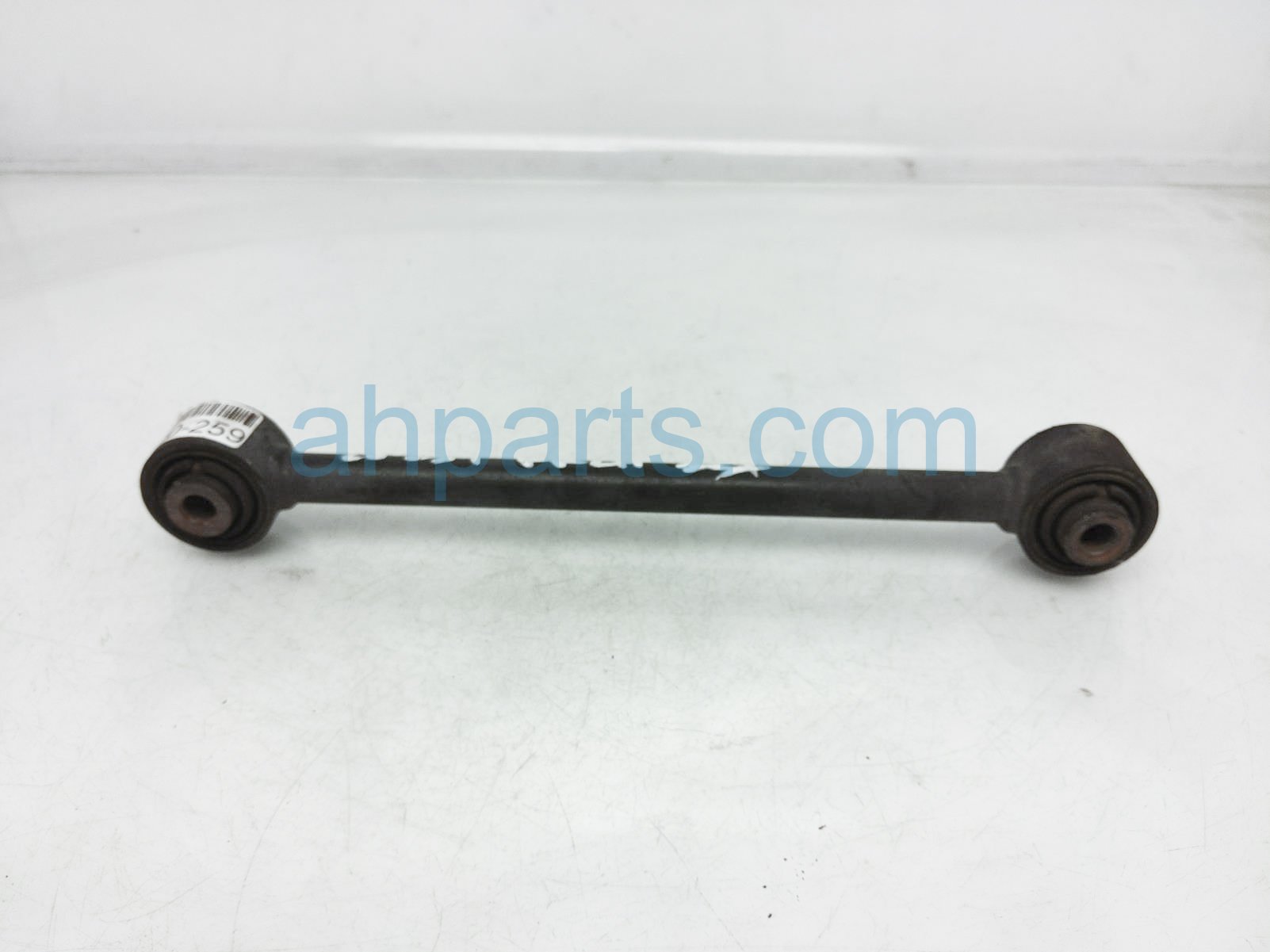 $20 Honda RR/LH LOWER BACK CONTROL ARM $20 Honda RR/LH LOWER BACK CONTROL ARM