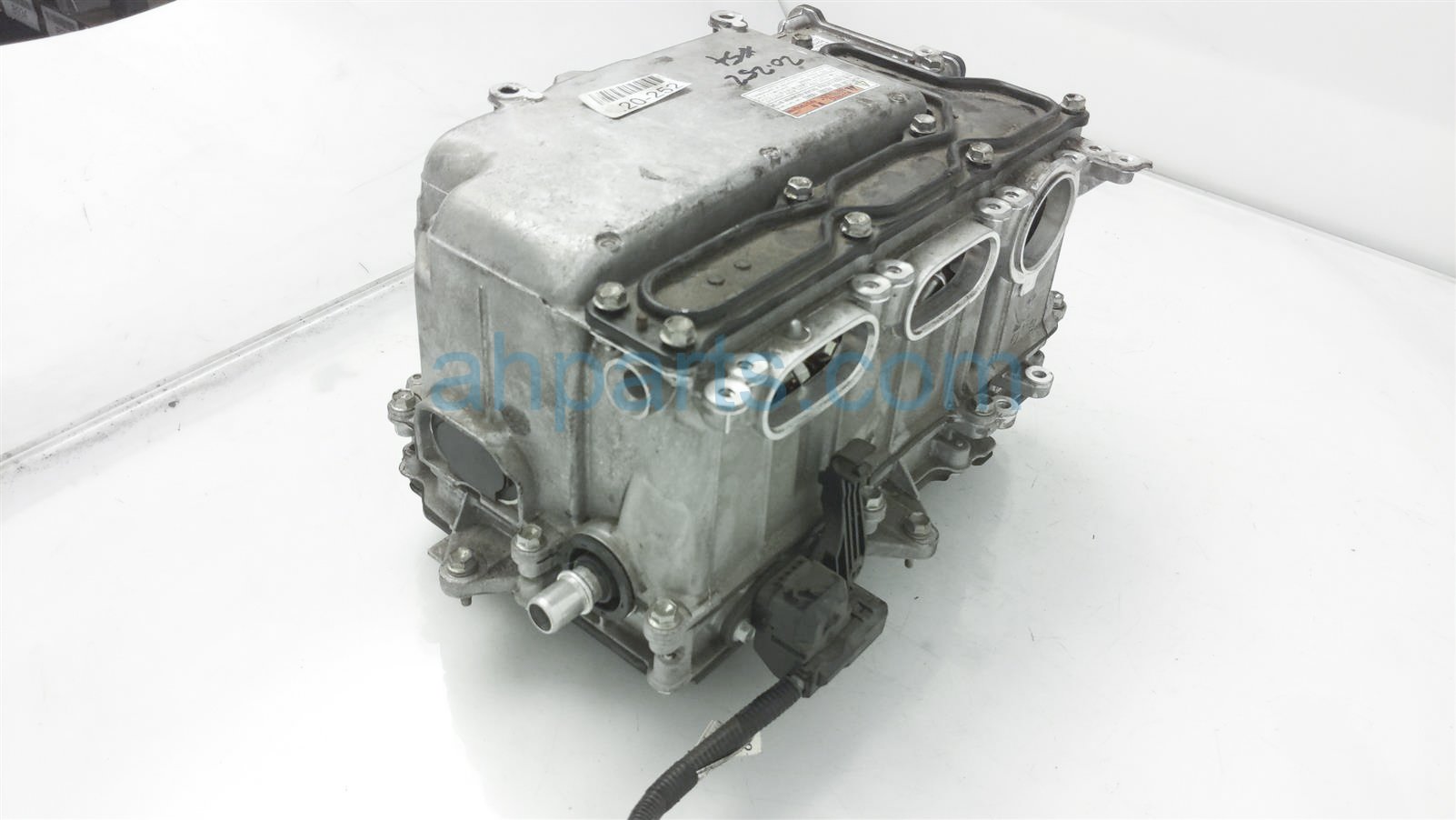 $149 Lexus BATTERY INVERTER $149 Lexus BATTERY INVERTER