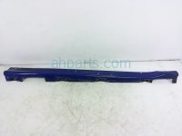 $75 Honda RH SIDE SKIRT / MOLDING - BLUE- SCUF