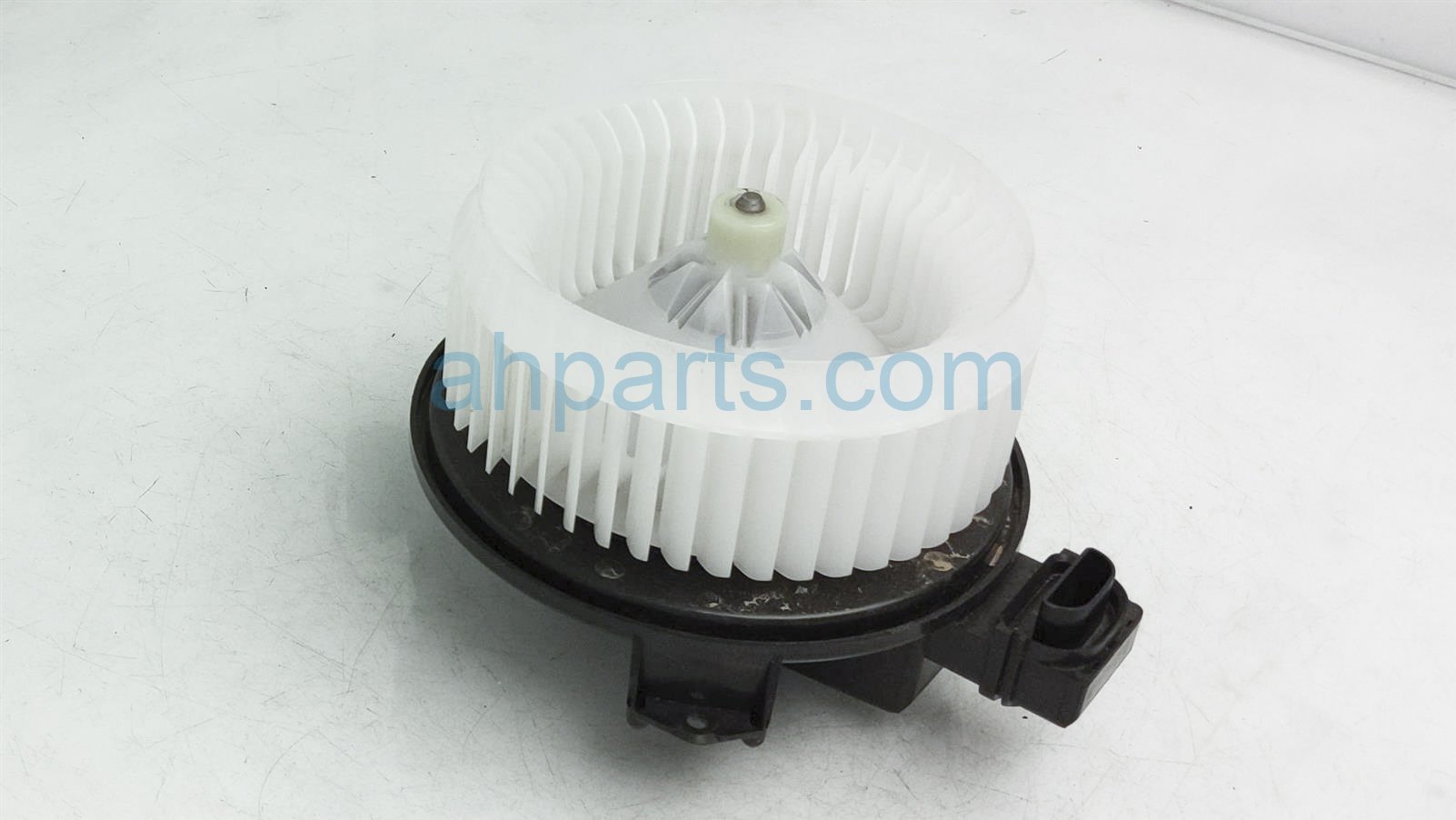 $35 Toyota BLOWER MOTOR ASSY $35 Toyota BLOWER MOTOR ASSY