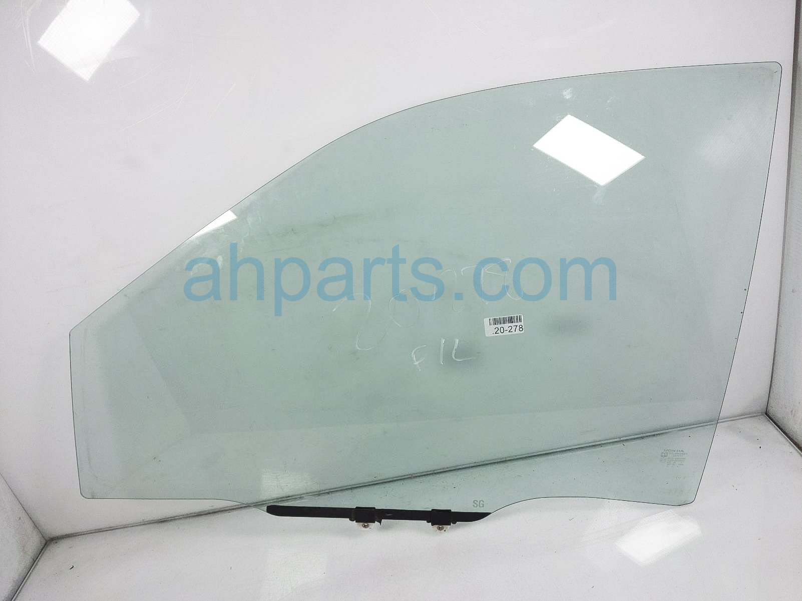 $40 Honda FR/LH DOOR GLASS WINDOW $40 Honda FR/LH DOOR GLASS WINDOW