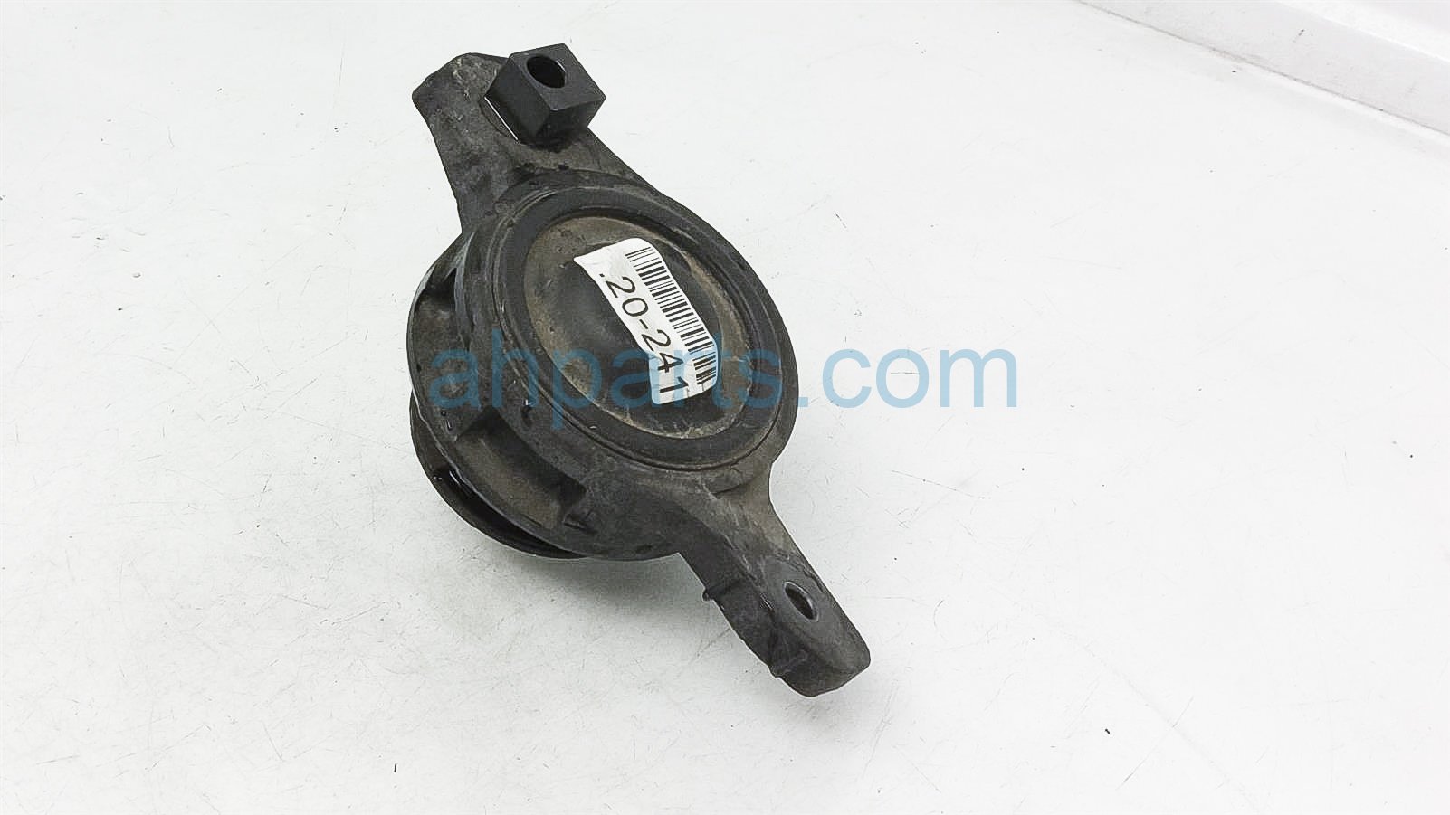 $39 Toyota FR/LH ENGINE MOUNT