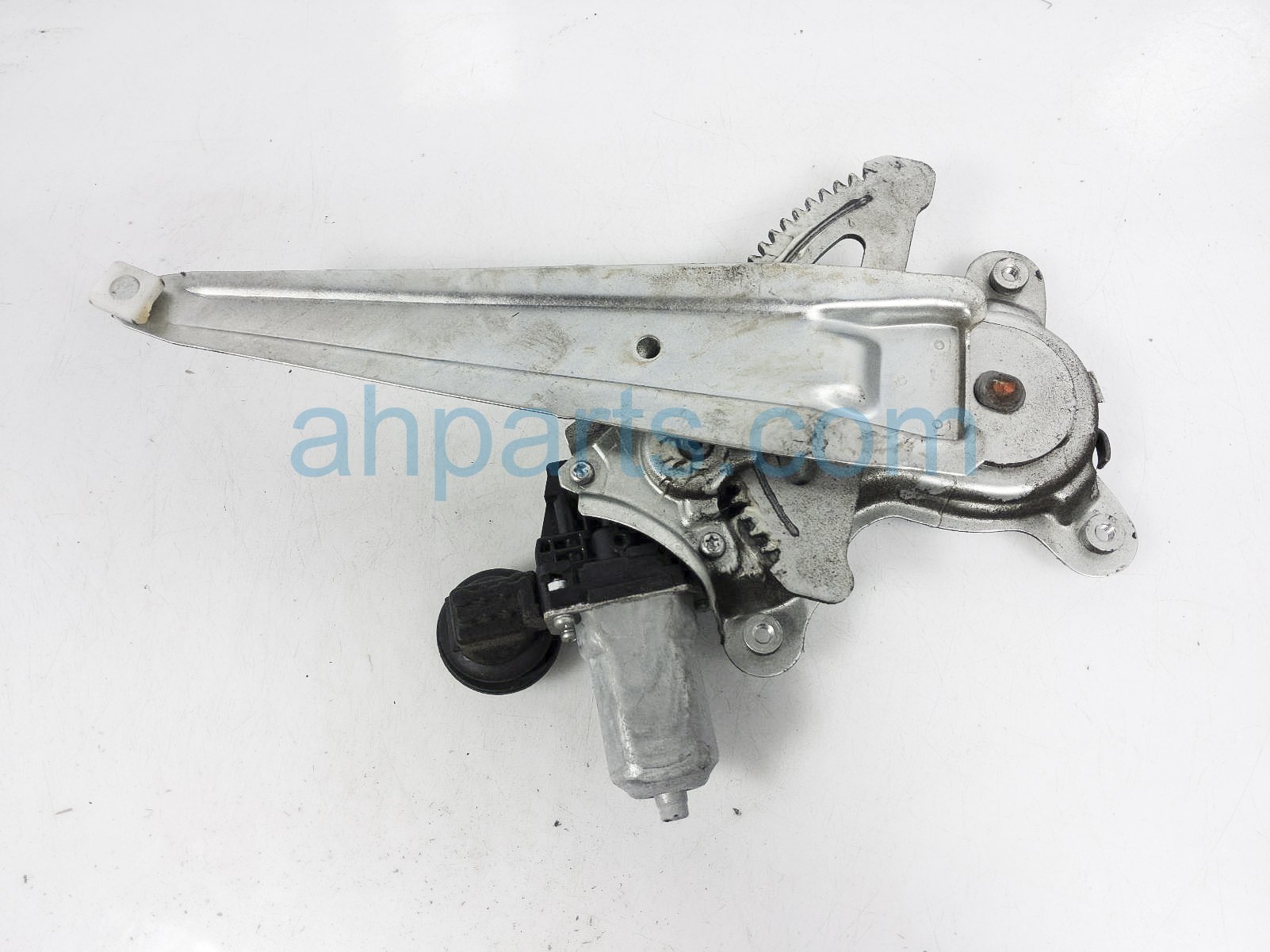 $40 Lexus RR/RH WINDOW REGULATOR & MOTOR - TST $40 Lexus RR/RH WINDOW REGULATOR & MOTOR - TST