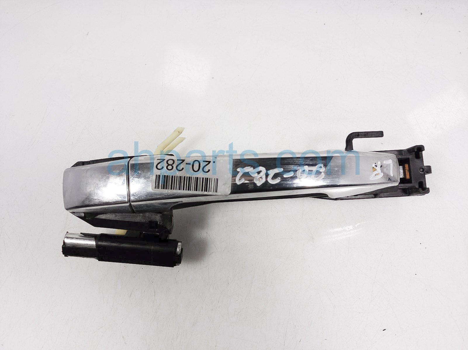 $28 Subaru RR/LH OUTSIDE DOOR HANDLE - CHROME $28 Subaru RR/LH OUTSIDE DOOR HANDLE - CHROME