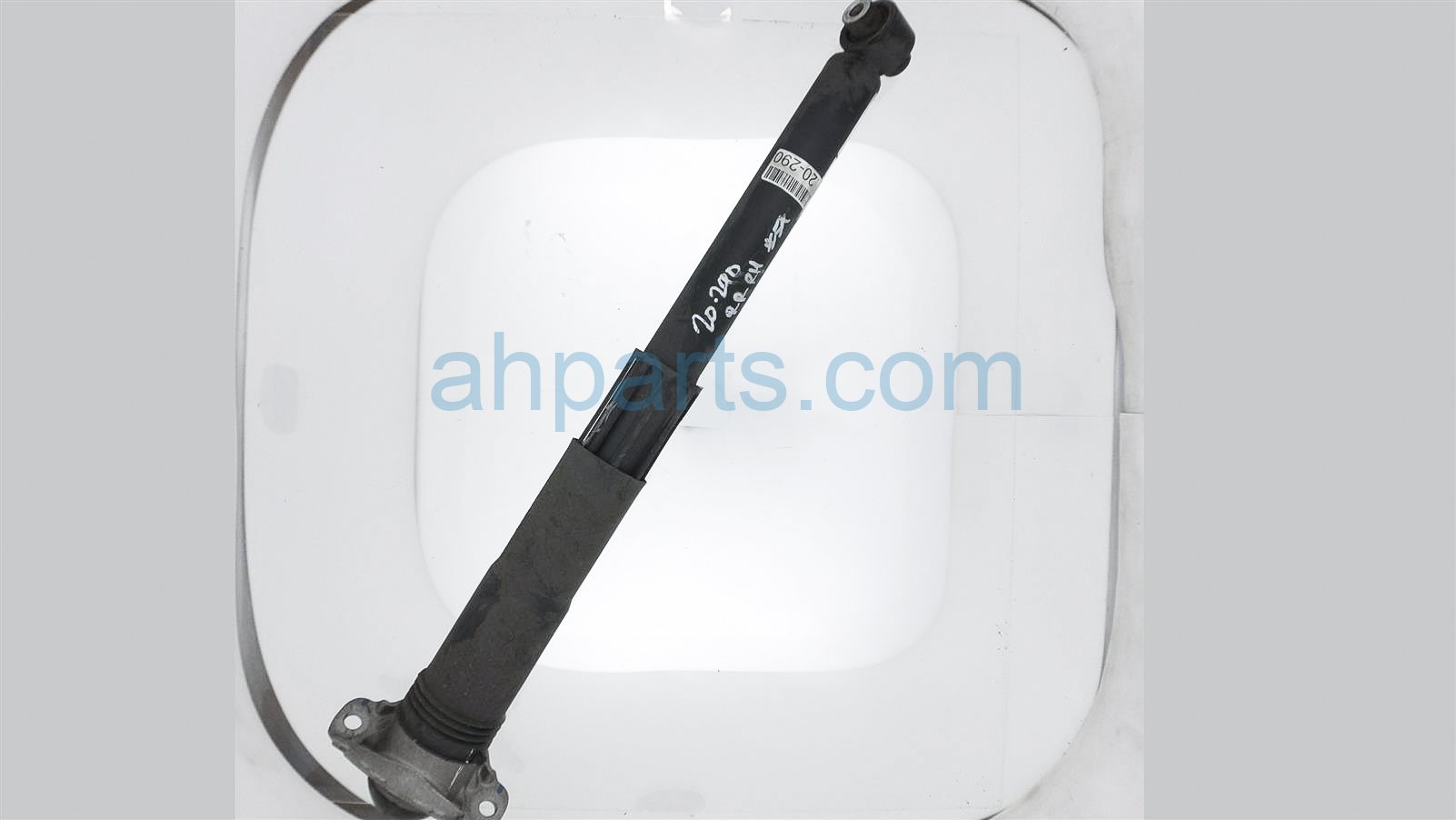 $40 Volkswagen RR/RH SHOCK ABSORBER $40 Volkswagen RR/RH SHOCK ABSORBER