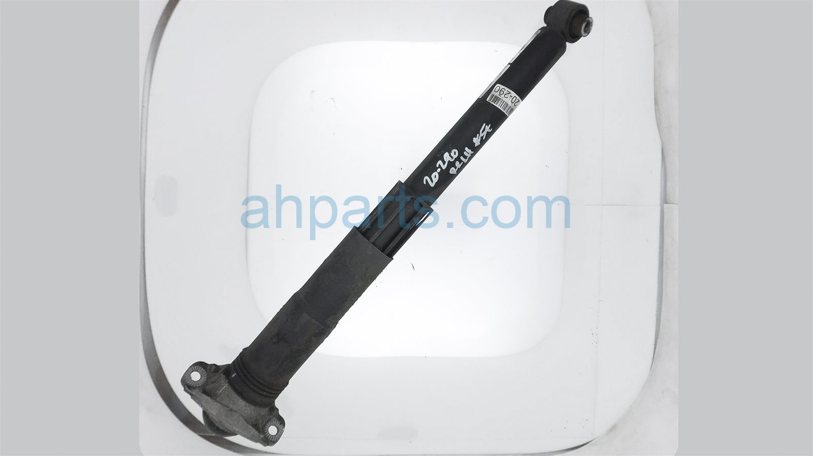 $40 Volkswagen RR/LH SHOCK ABSORBER $40 Volkswagen RR/LH SHOCK ABSORBER