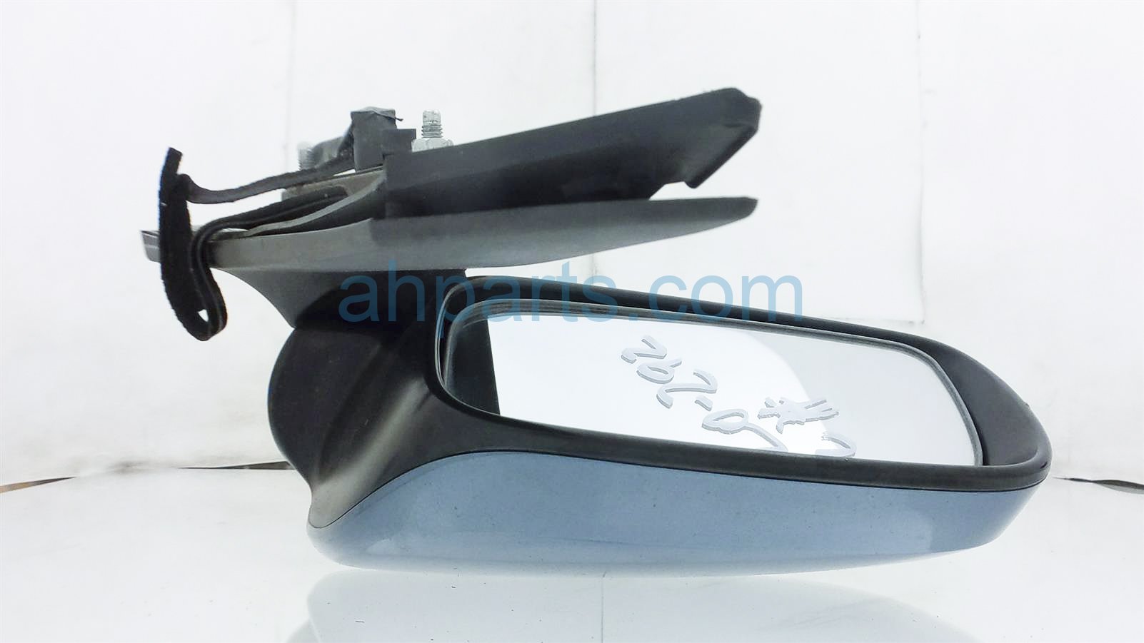 $55 Toyota LH SIDE VIEW MIRROR - BLUE $55 Toyota LH SIDE VIEW MIRROR - BLUE