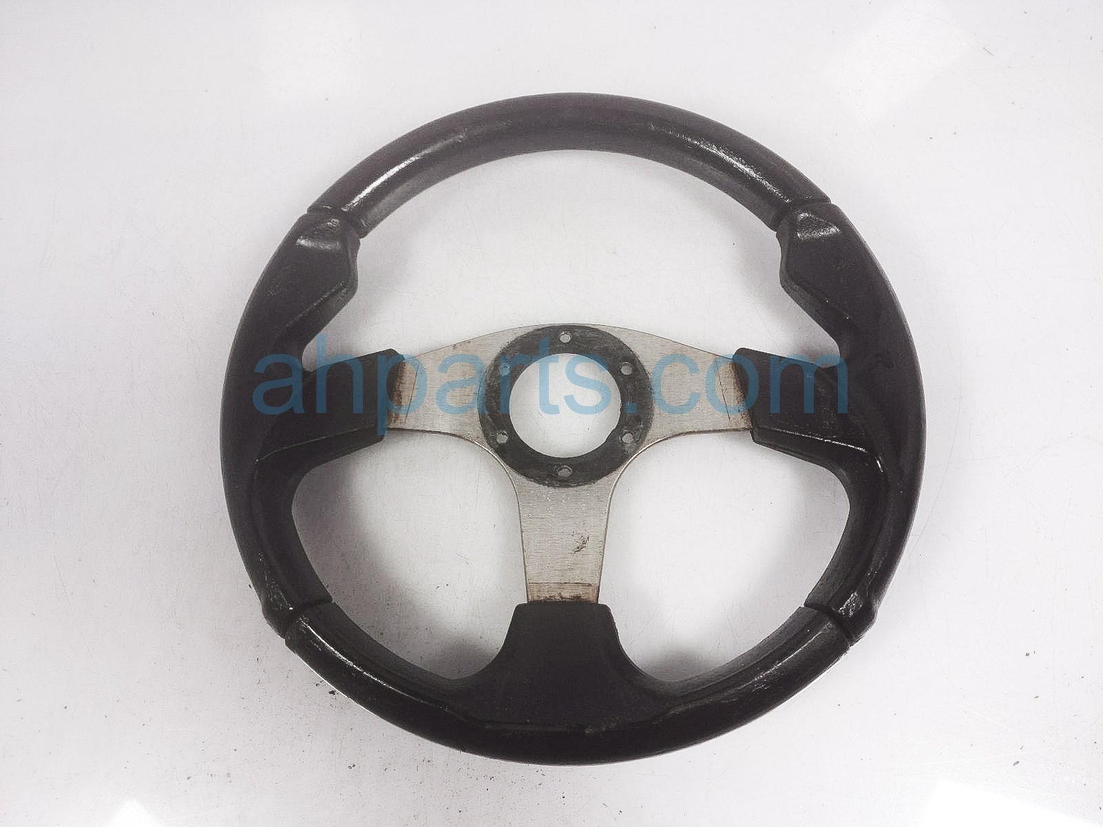 $25 Honda STEERING WHEEL - AFTERMARKET $25 Honda STEERING WHEEL - AFTERMARKET