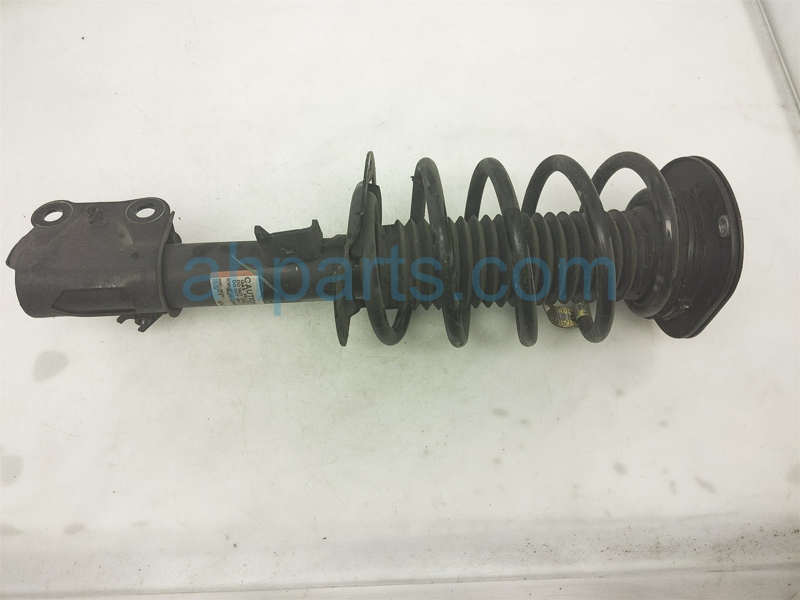 $70 Ford FR/LH STRUT + SPRING $70 Ford FR/LH STRUT + SPRING