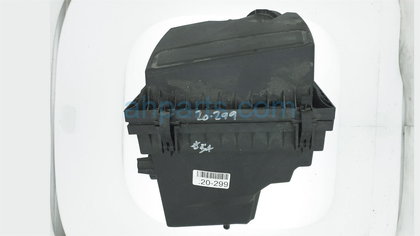 $69 Ford AIR CLEANER INTAKE BOX - 1.5L $69 Ford AIR CLEANER INTAKE BOX - 1.5L