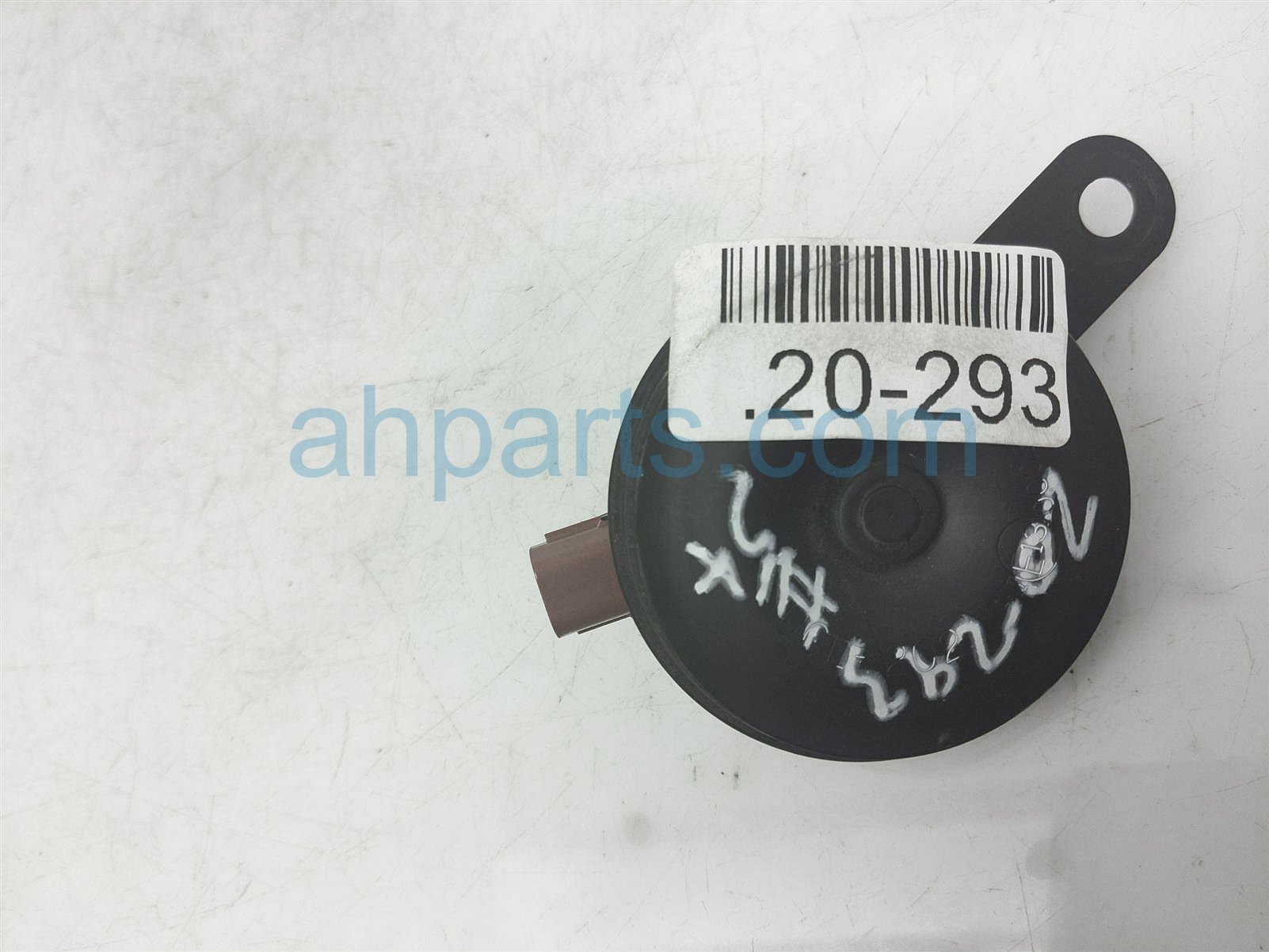 $10 Honda LOW NOTE HORN ASSY $10 Honda LOW NOTE HORN ASSY