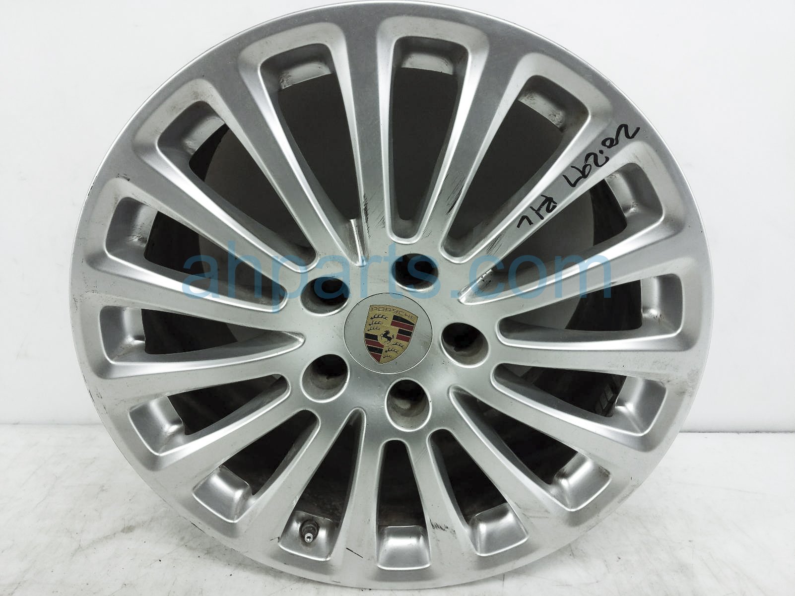 $299 Porsche RR/LH WHEEL / RIM - LIGHT SCUFF $299 Porsche RR/LH WHEEL / RIM - LIGHT SCUFF