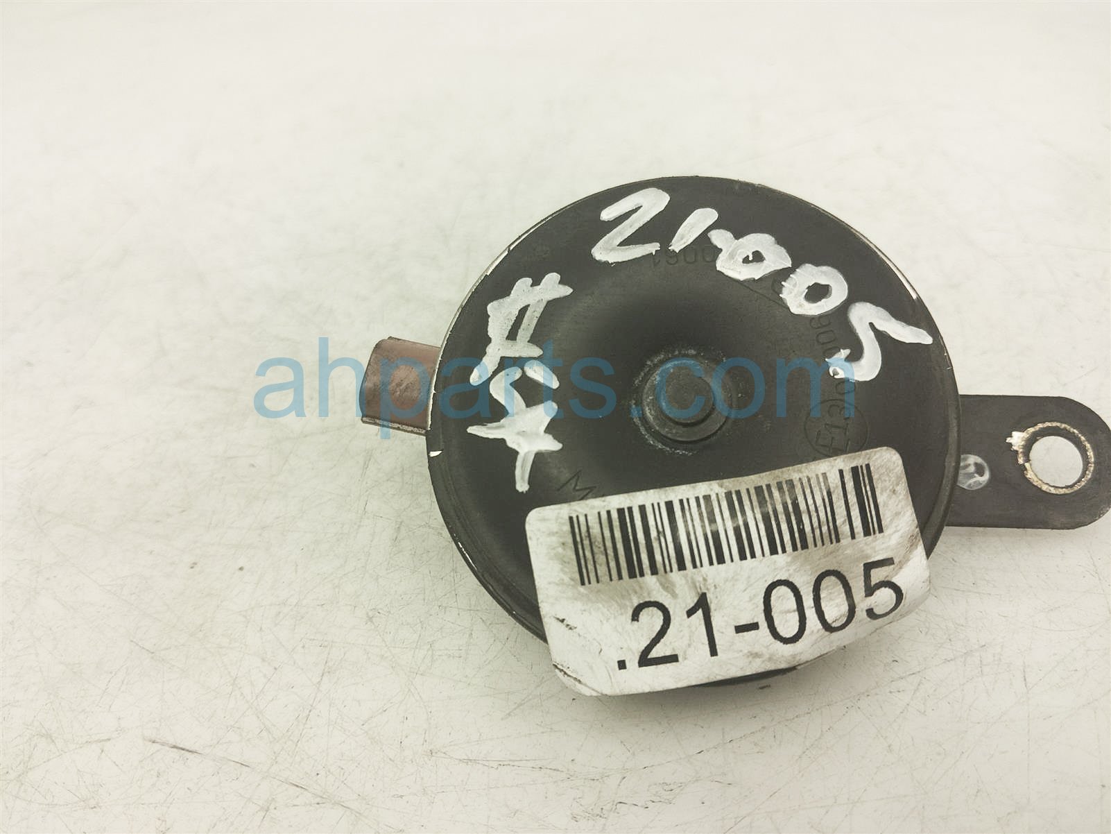 $20 Honda LOW NOTE HORN ASSY $20 Honda LOW NOTE HORN ASSY