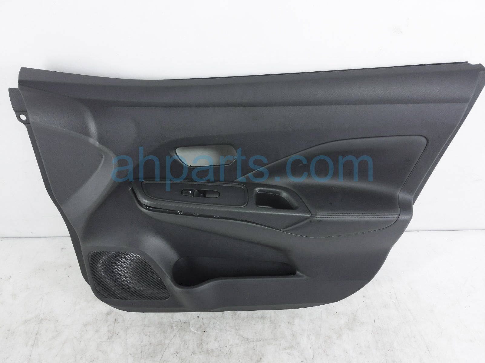 $95 Nissan FR/RH INTERIOR DOOR PANEL - BLACK $95 Nissan FR/RH INTERIOR DOOR PANEL - BLACK