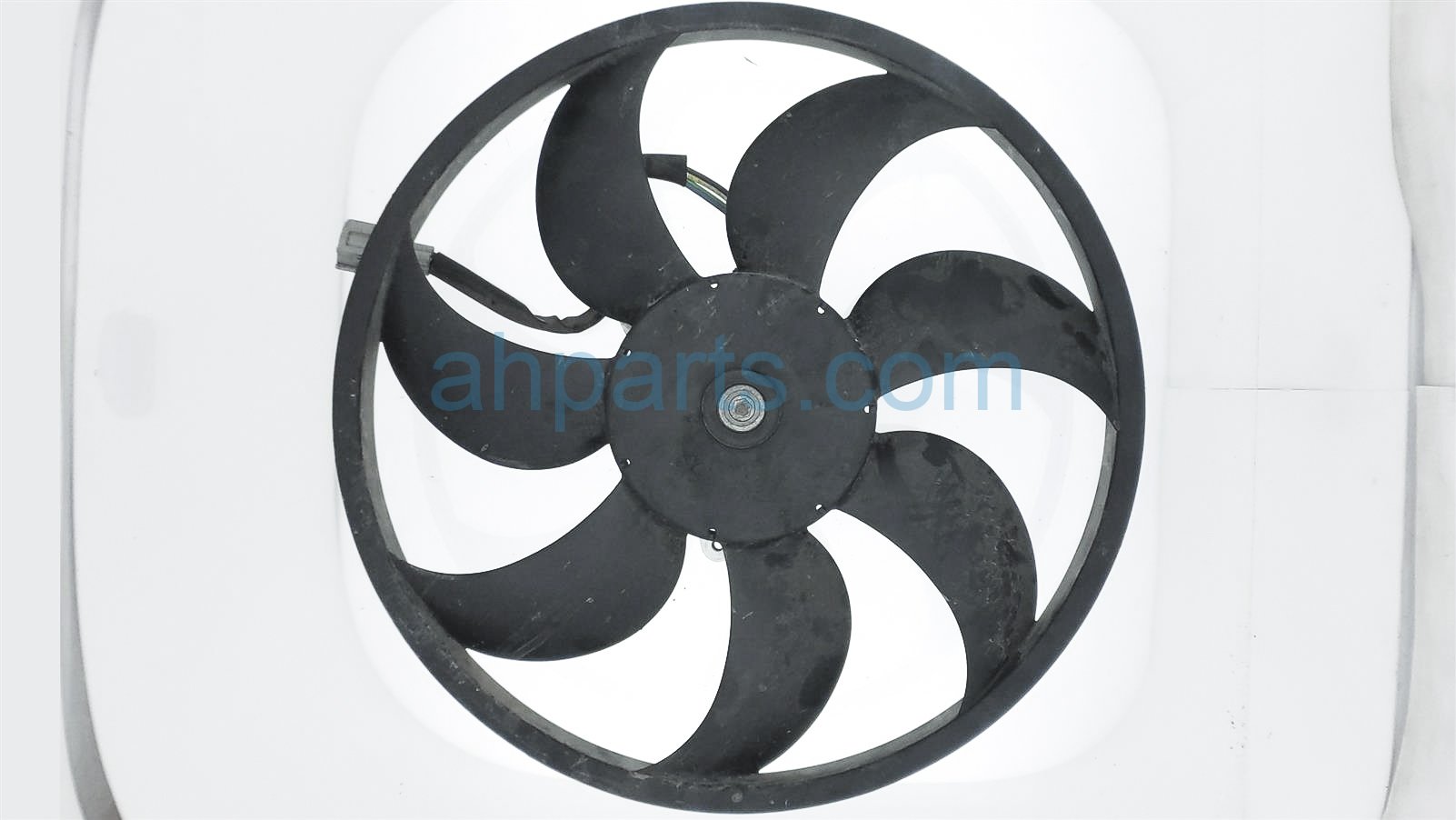 $25 Nissan RADIATOR FAN + MOTOR ONLY NO SHROUD $25 Nissan RADIATOR FAN + MOTOR ONLY NO SHROUD