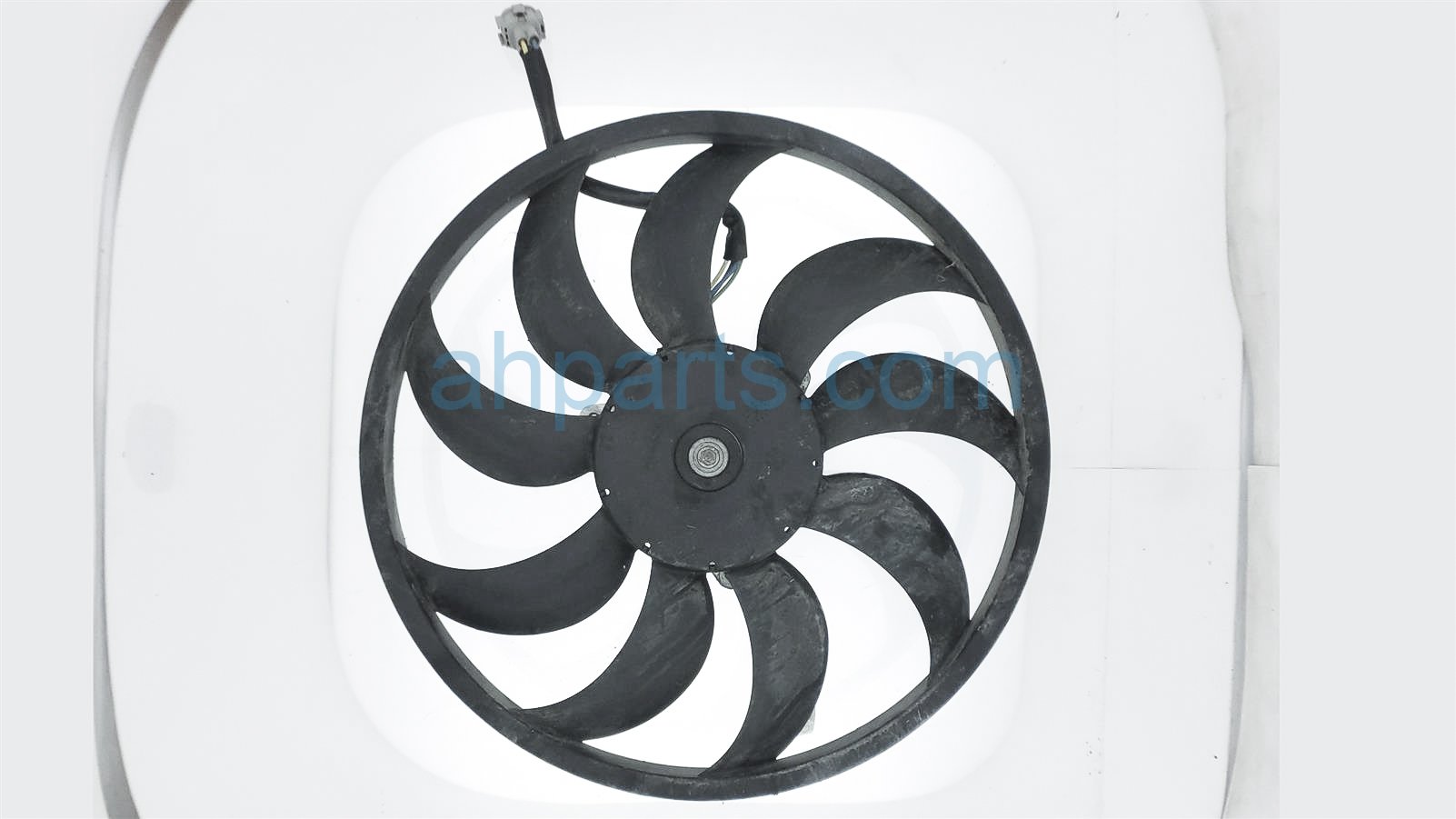 $25 Nissan RADIATOR FAN + MOTOR ONLY NO SHROUD $25 Nissan RADIATOR FAN + MOTOR ONLY NO SHROUD