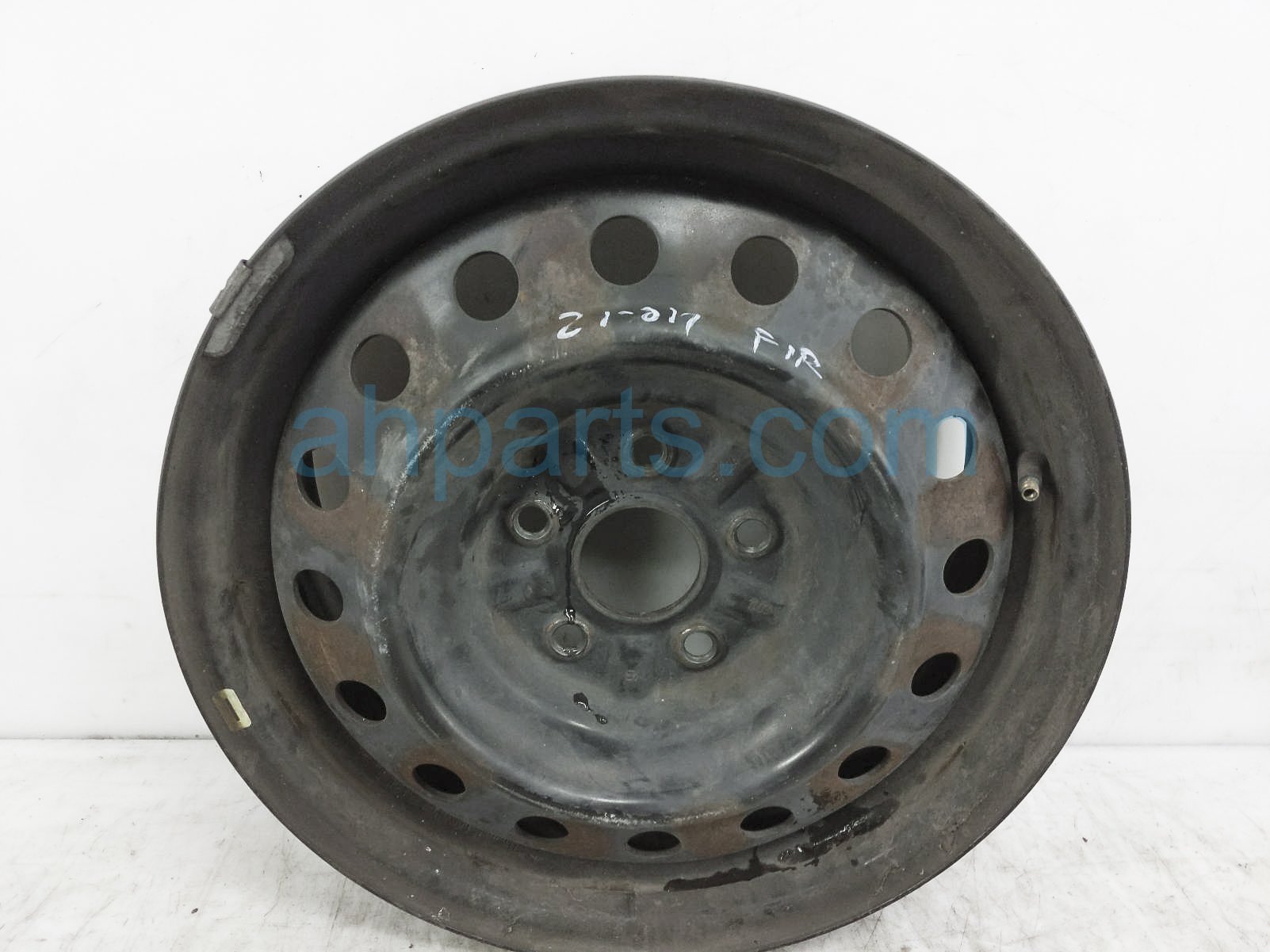 $45 Toyota FR/RH WHEEL / RIM $45 Toyota FR/RH WHEEL / RIM