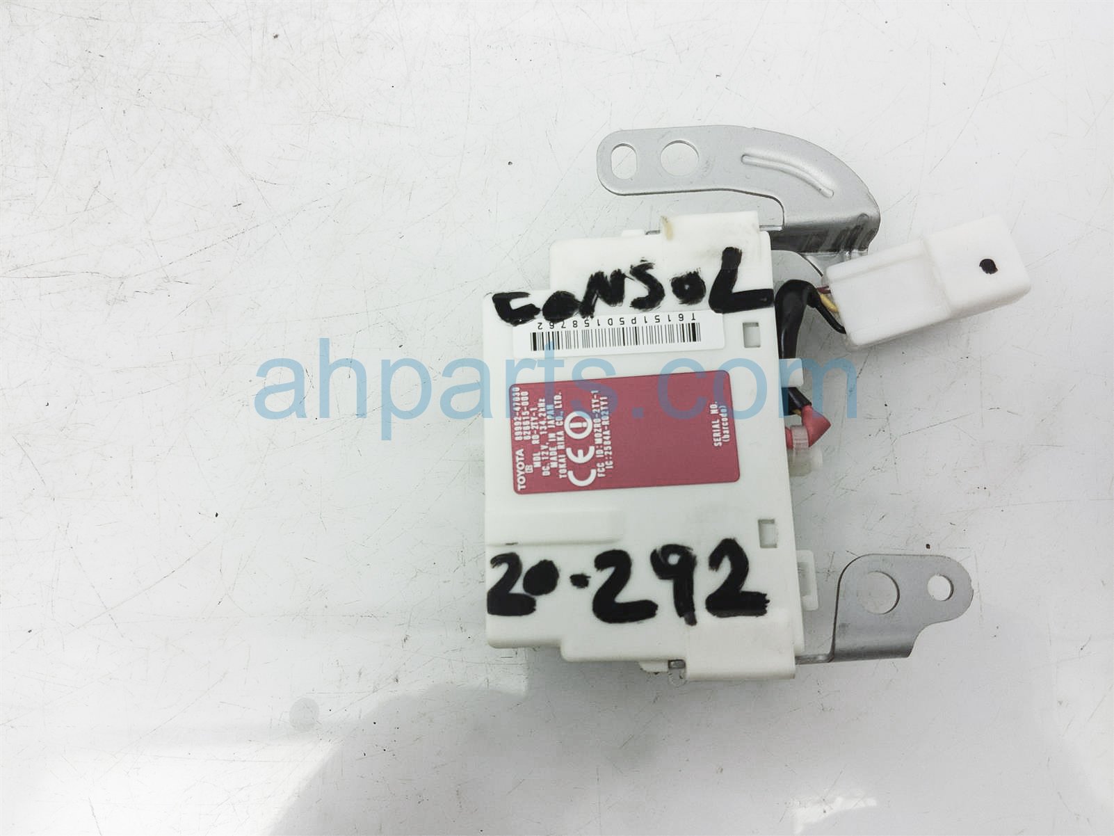 $25 Toyota INDOOR ELECTRICAL KEY OSCILLATOR $25 Toyota INDOOR ELECTRICAL KEY OSCILLATOR