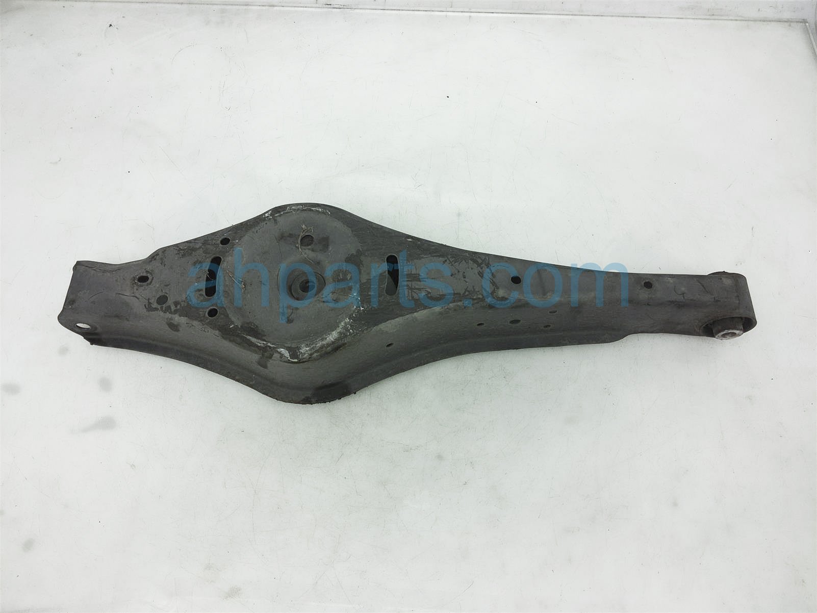 $24 Volkswagen RR/RH SEAT SPRING CONTROL ARM $24 Volkswagen RR/RH SEAT SPRING CONTROL ARM